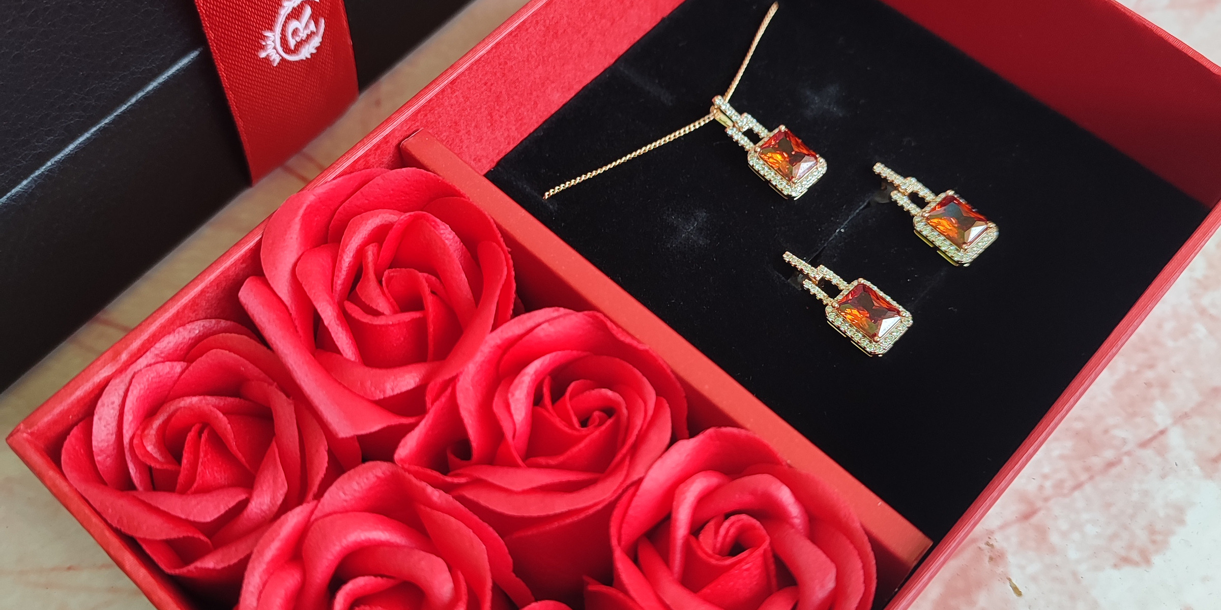 Riziki Jewelery