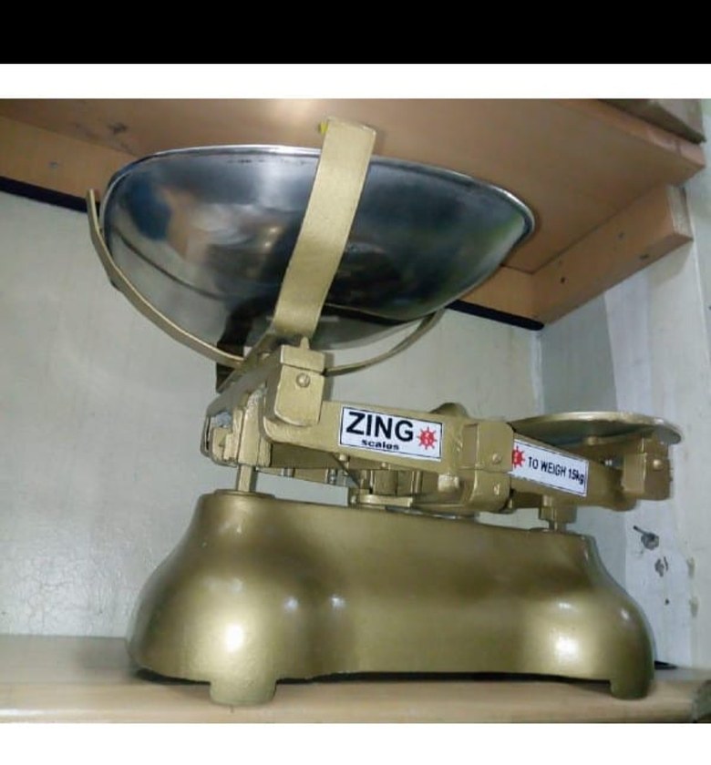 Analogue weighing scale image