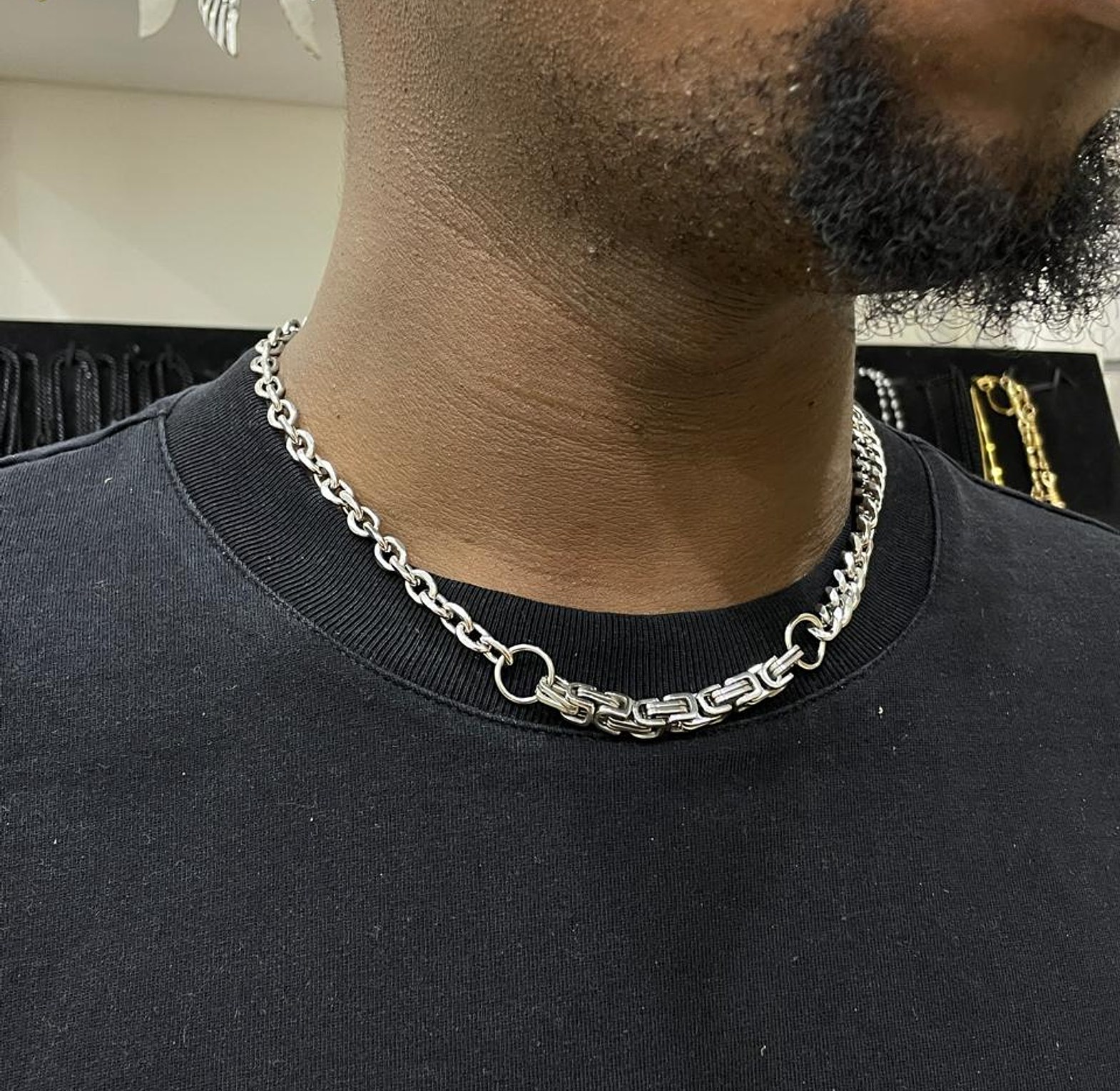 Regal Link Chain image