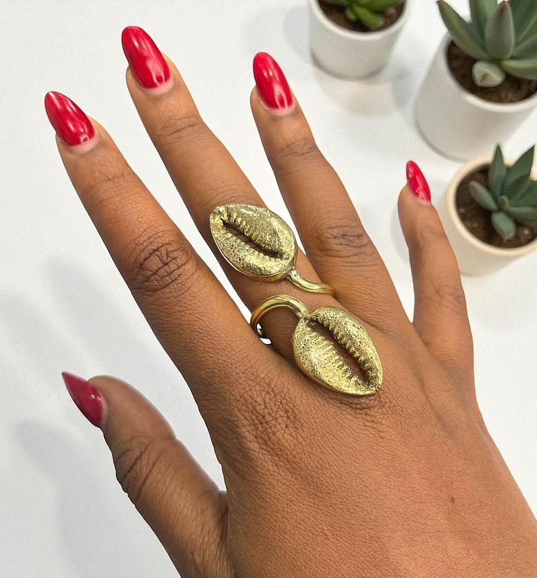 Nandi Shell Ring image