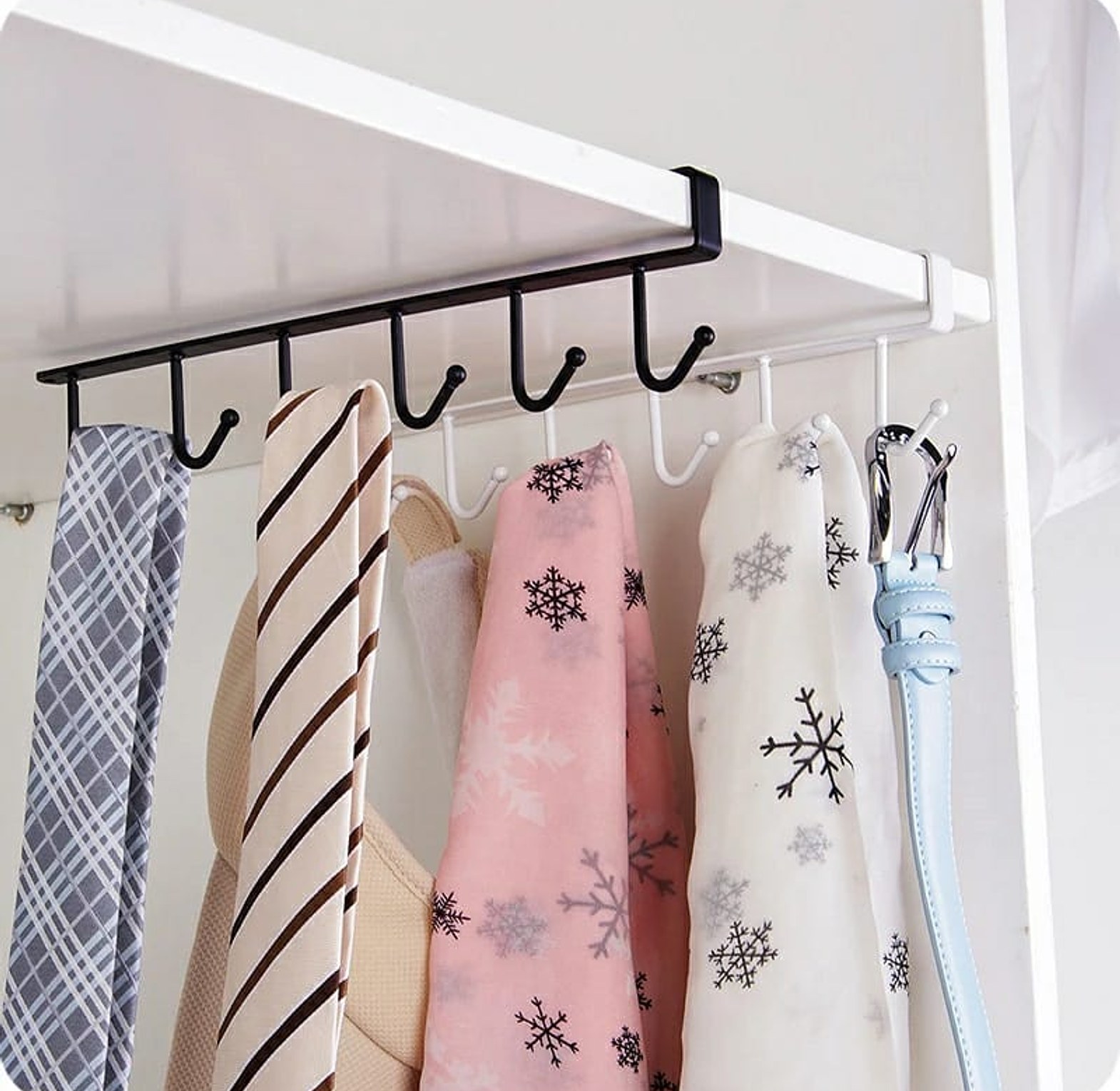 Under-Shelf Multi-Purpose Metallic Hooks image