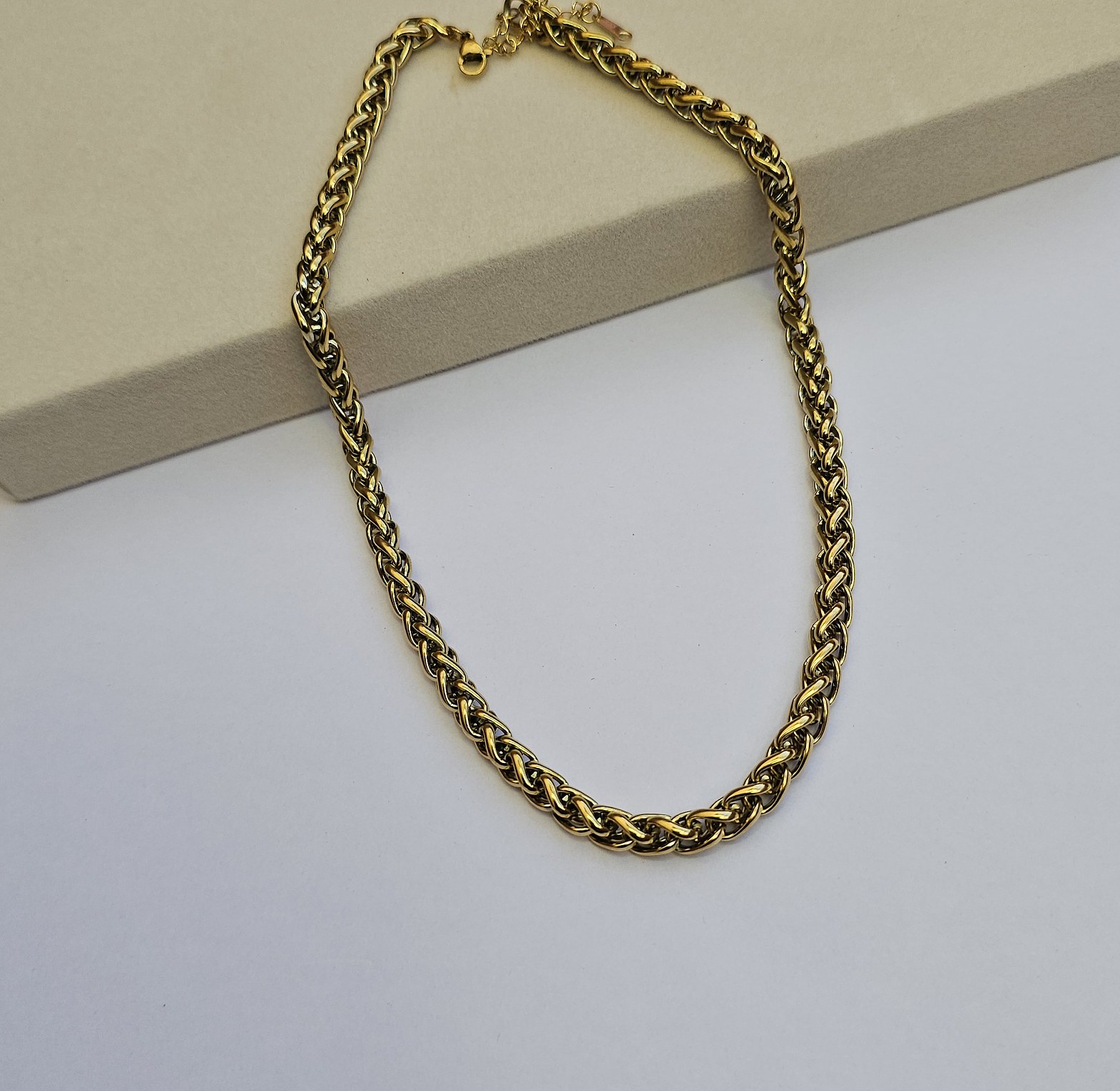 Berry necklace  image
