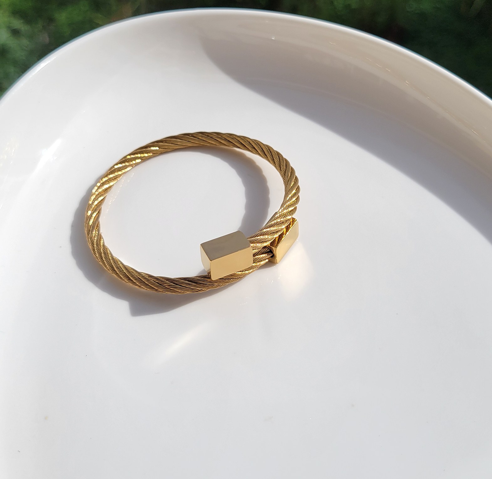 Unisex bangle  image
