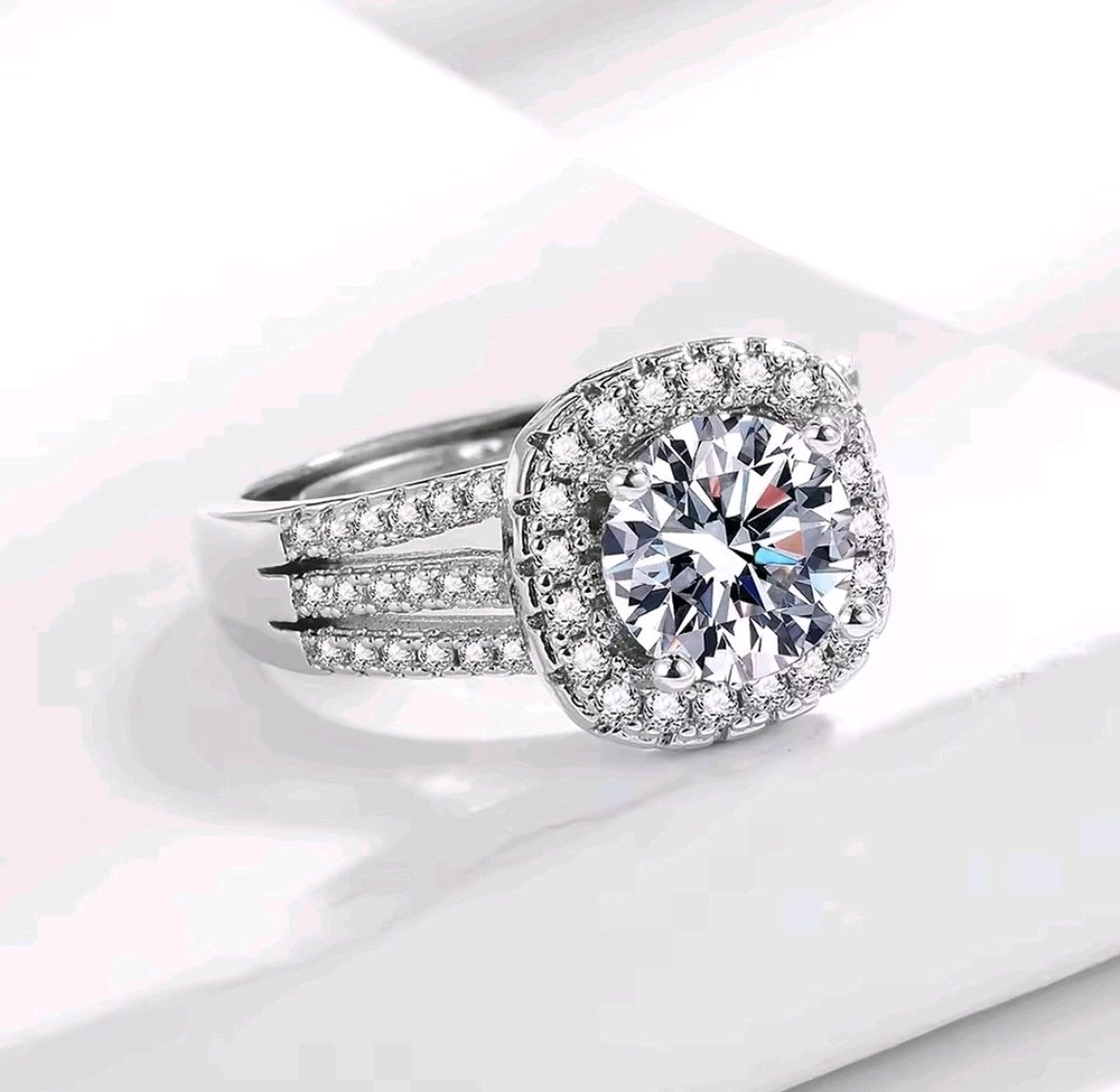 3 in 1 zirconia diamond ring image