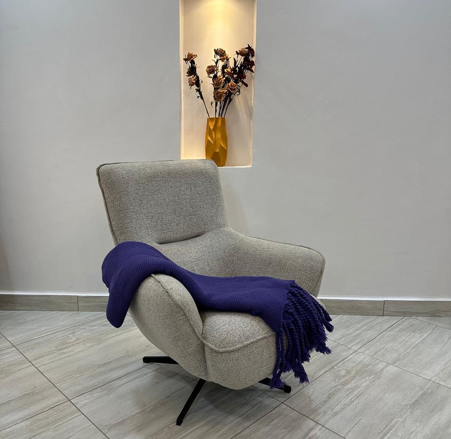 Knitted Throw Blanket with twisted tassles image