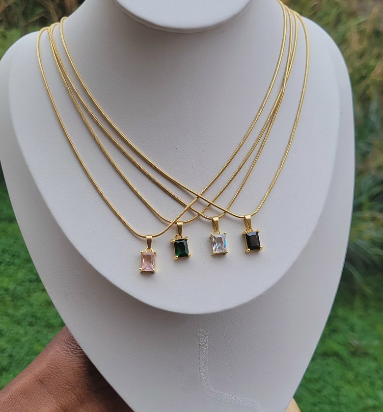 Bobo necklace image
