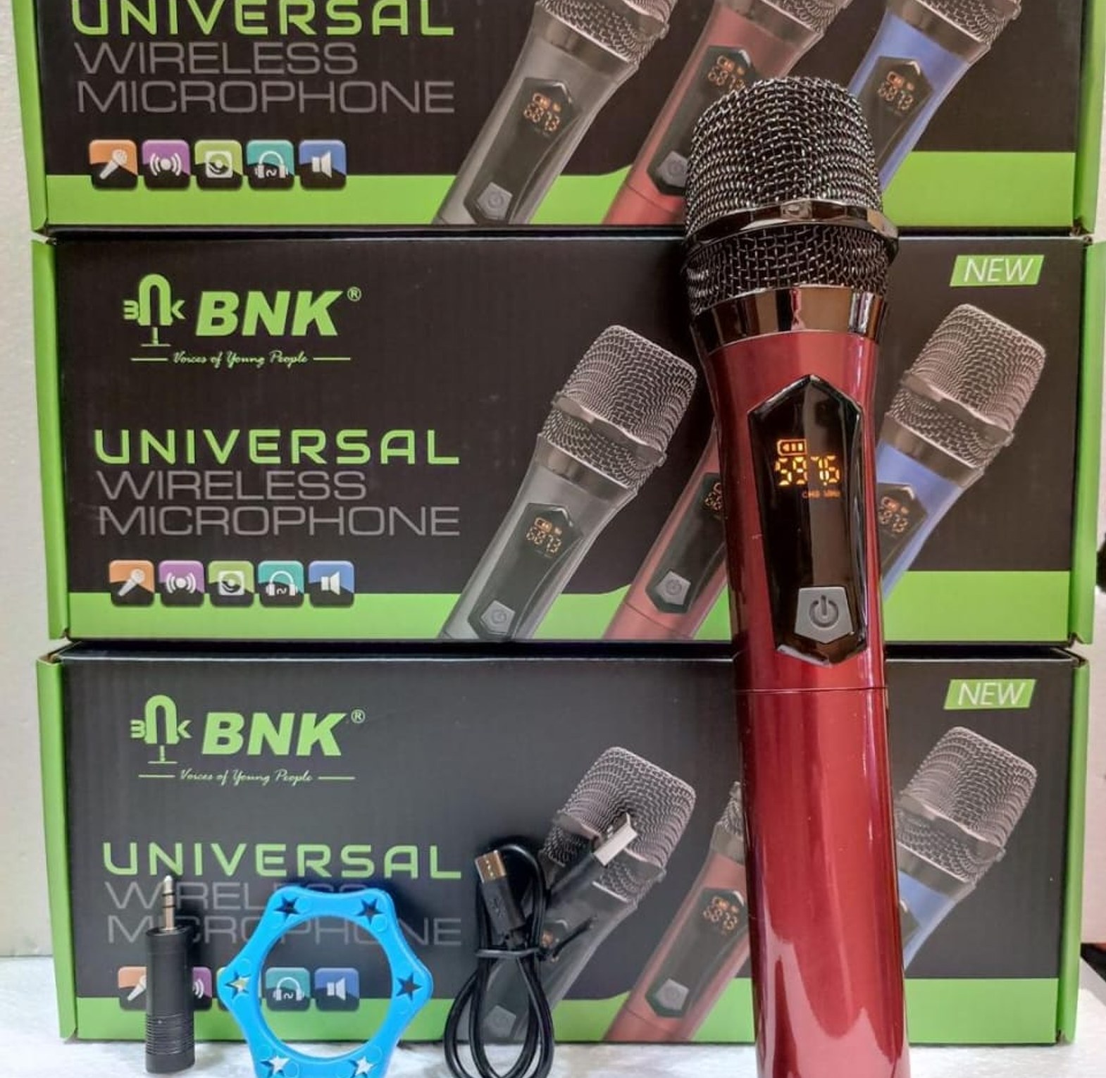 BNK BK108 Universal Wireless Microphone.  image