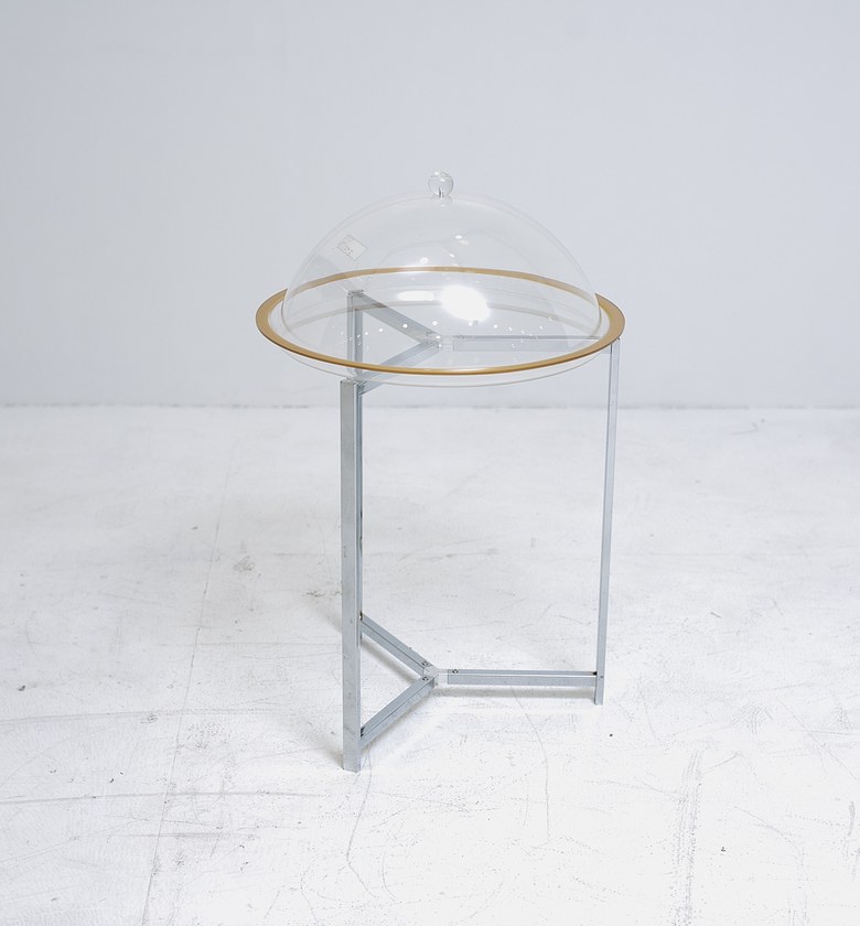 TABLE CORNER ROUND GLASS  image