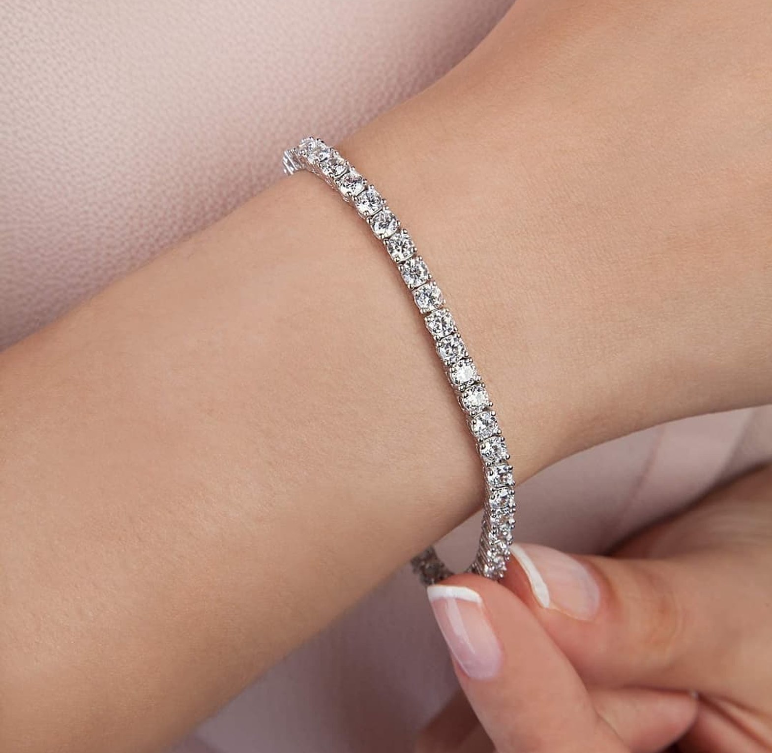 Tennis bracelet  image