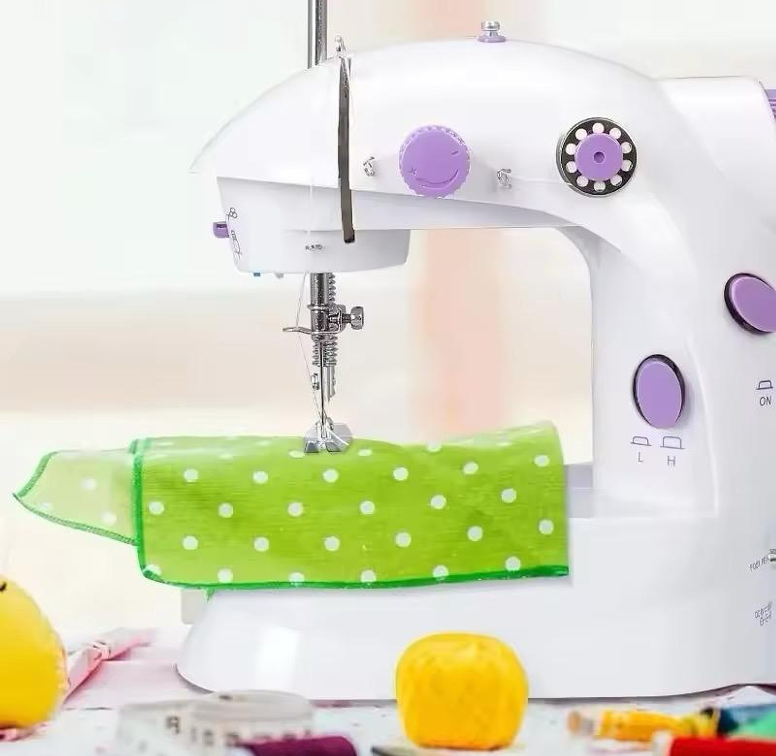 Mini Sewing Machine image