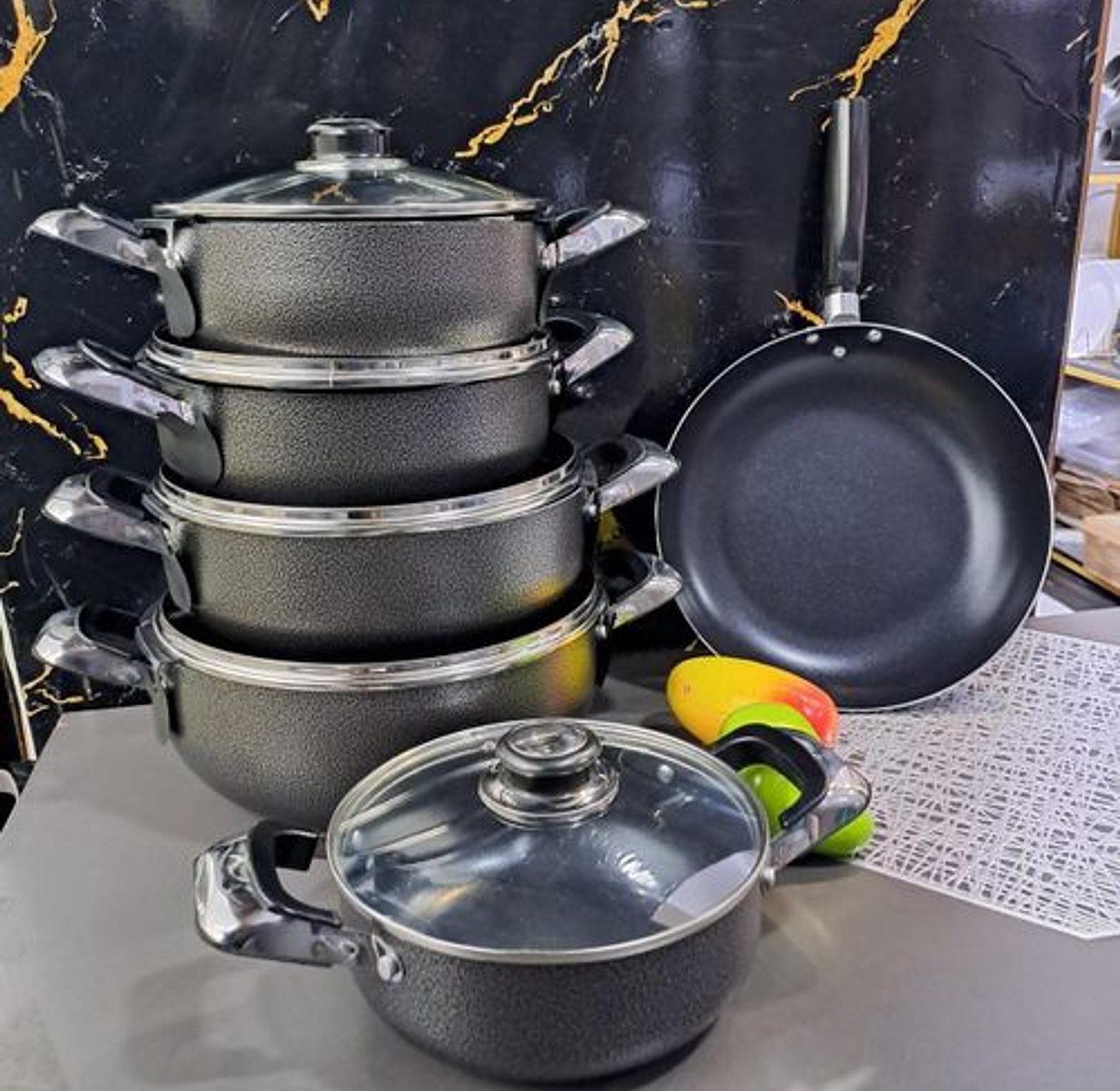 SPECIAL OFFERS. JP Jamesport 10Pcs Heavy Duty Non-Stick Granite Cooking Pot. GOOD QUALITY HIGHLY RECOMMENDED image