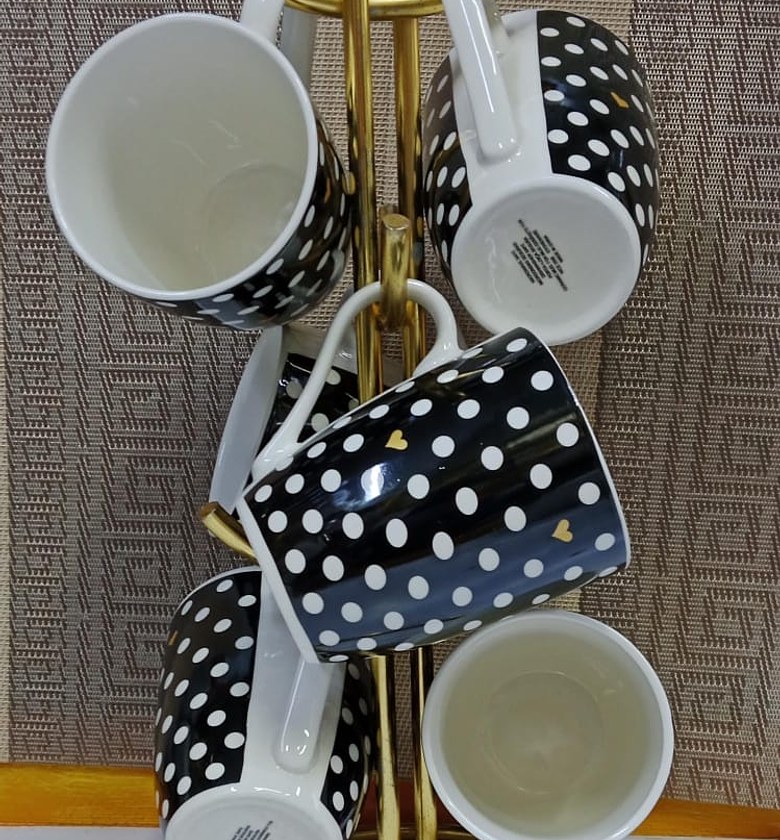 6 Pc Mug Dotted White image