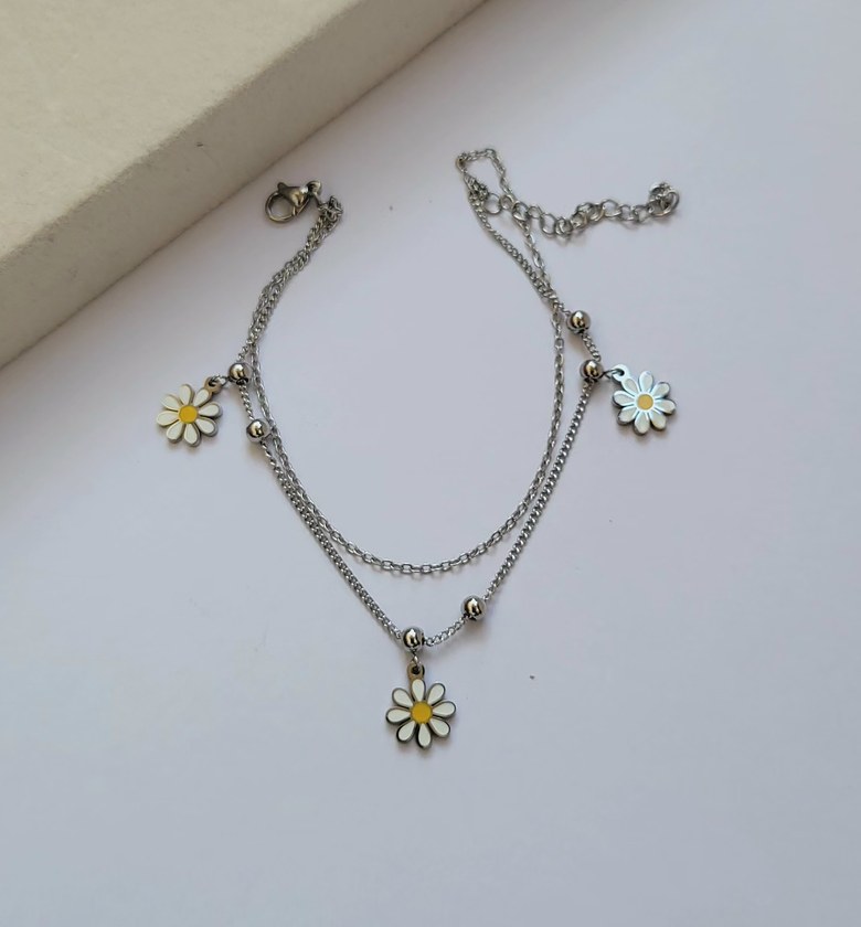 Anklet  image