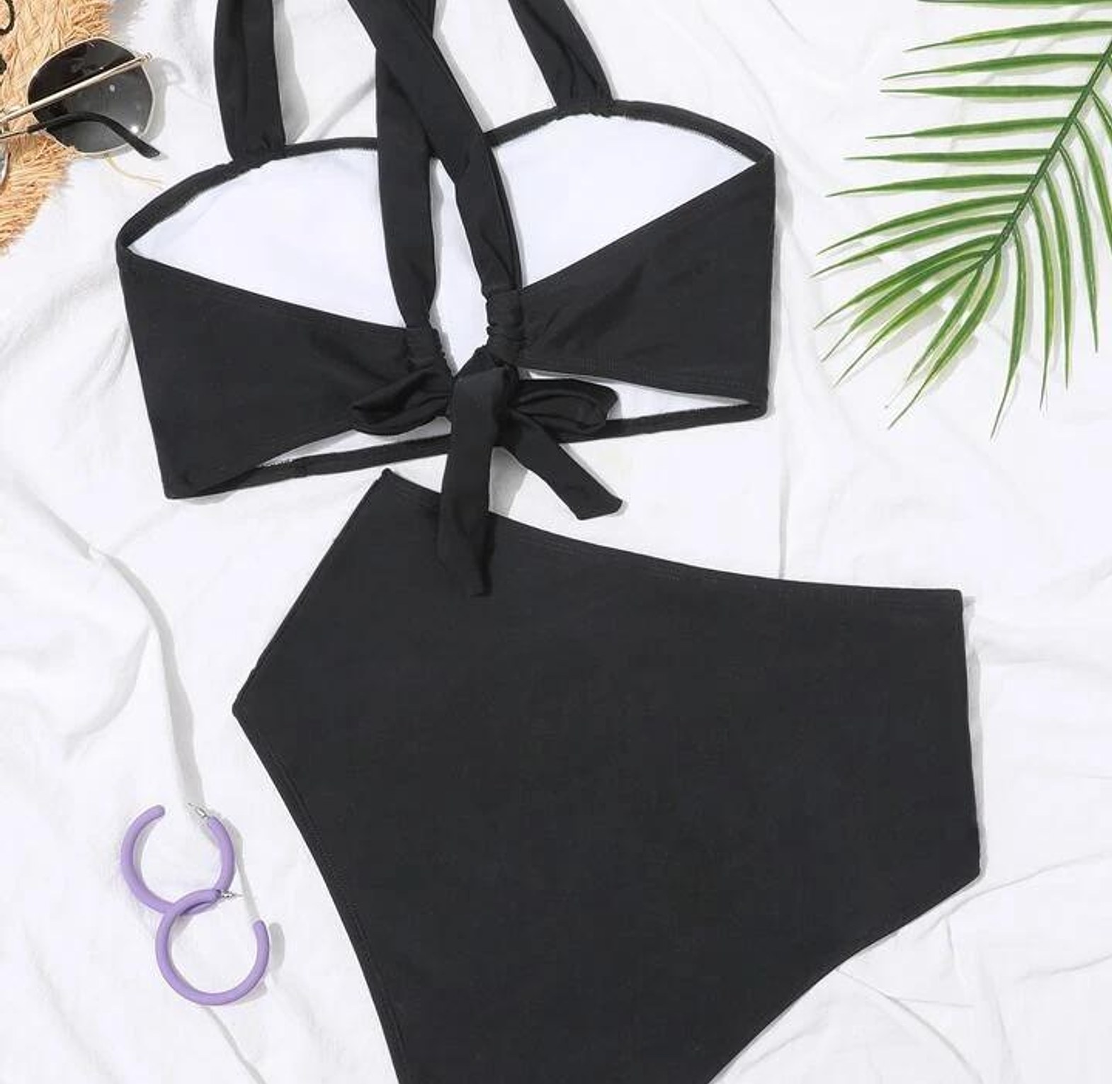 H1210720 Beachwear image