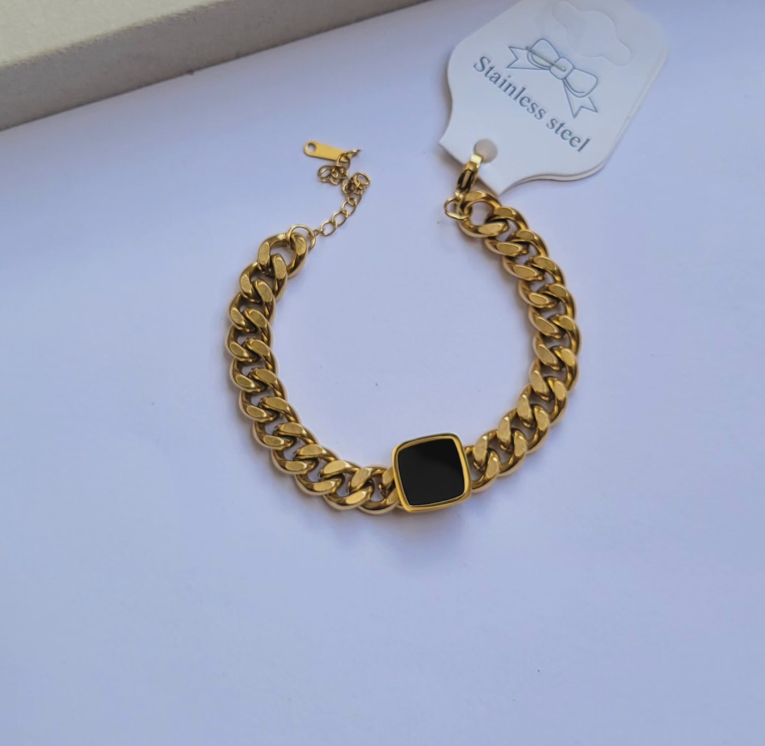 Bracelet  image