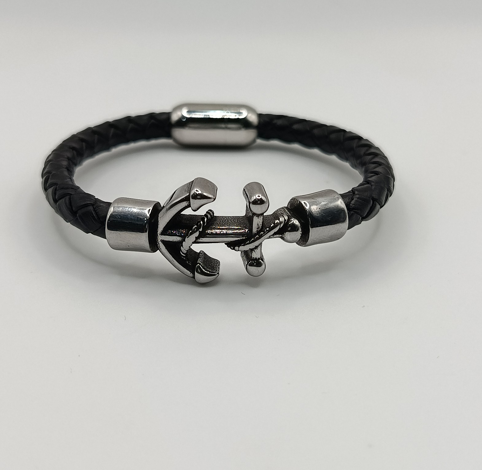 Bracelets image