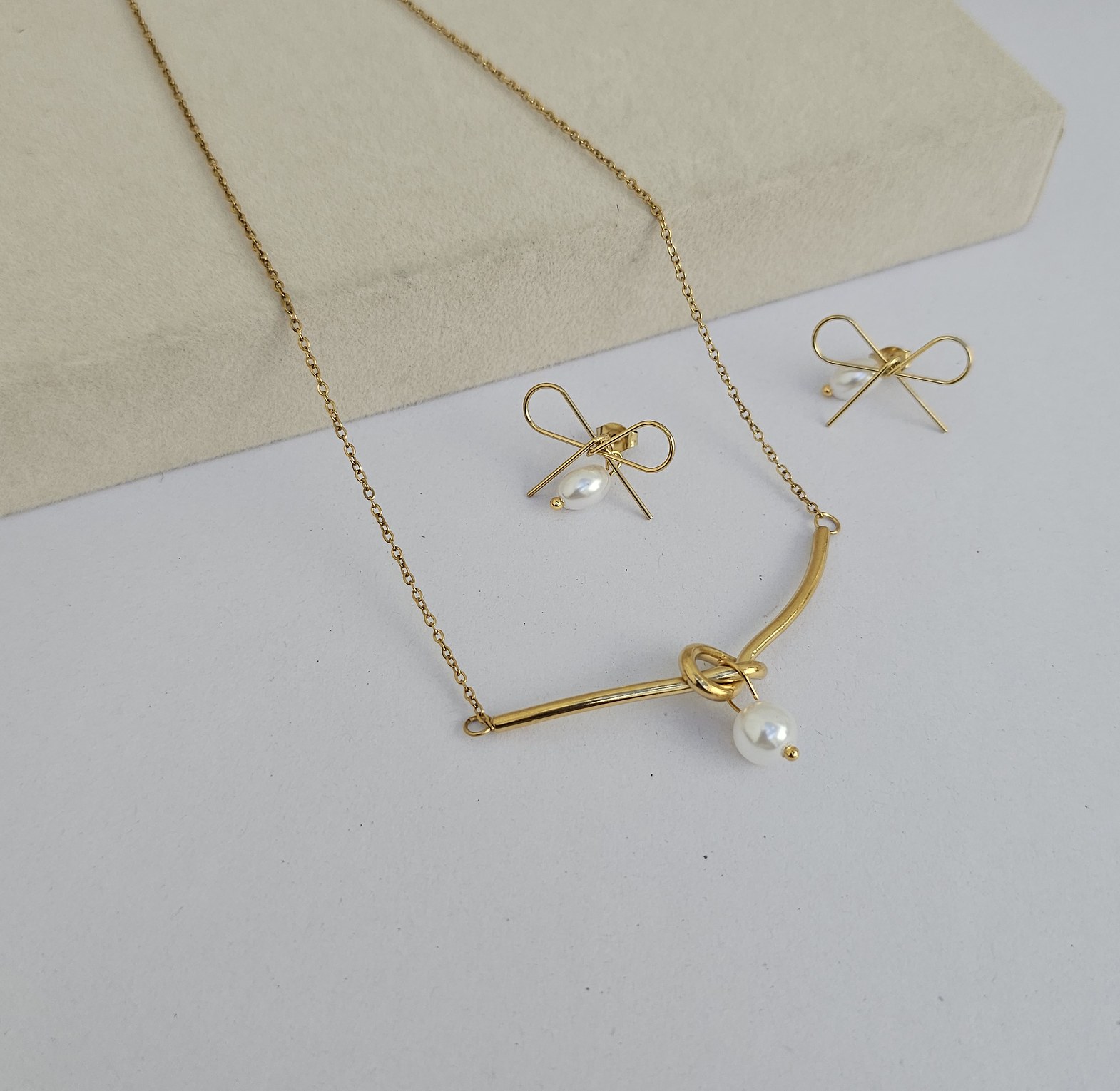 Danielle pearl set  image