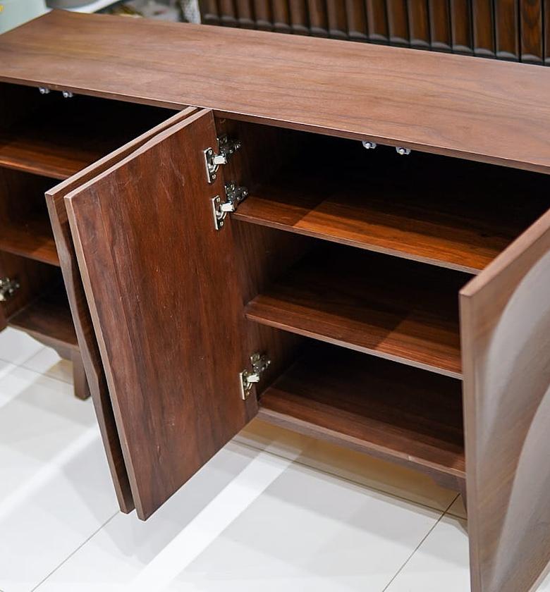 Buffet Table image