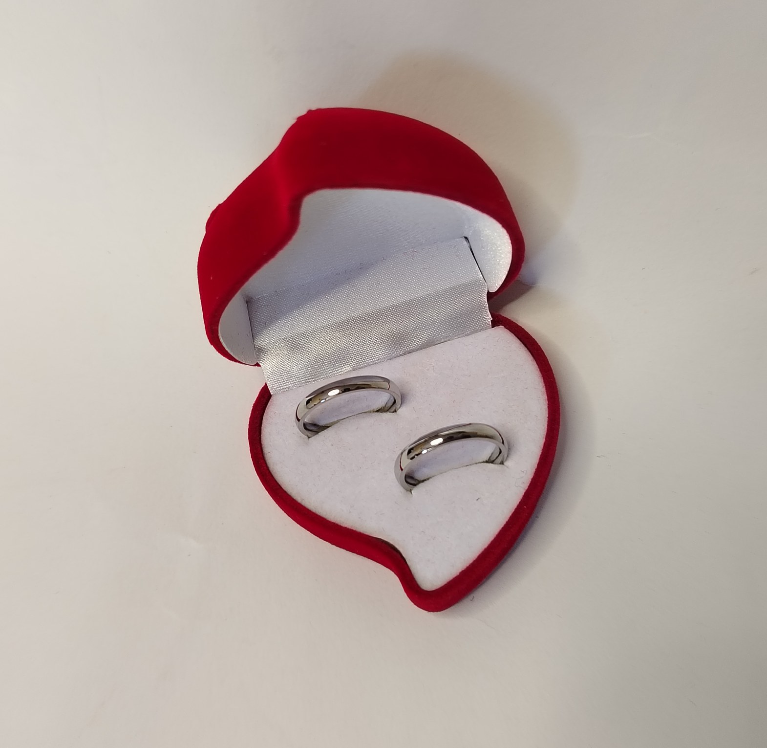 Stainless steel silver wedding ring  image