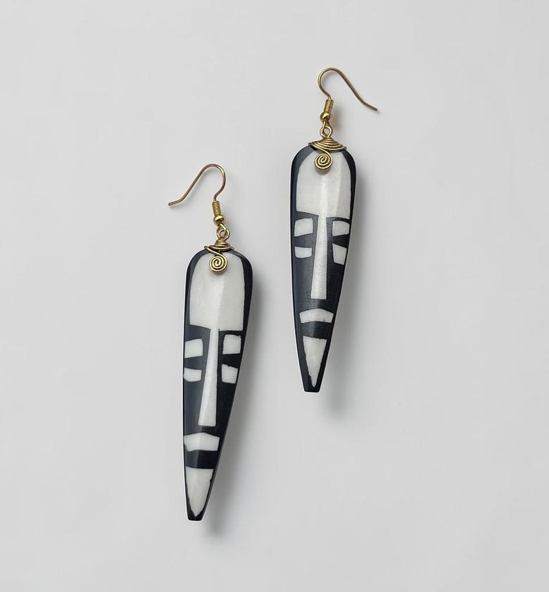 Nia Earrings image