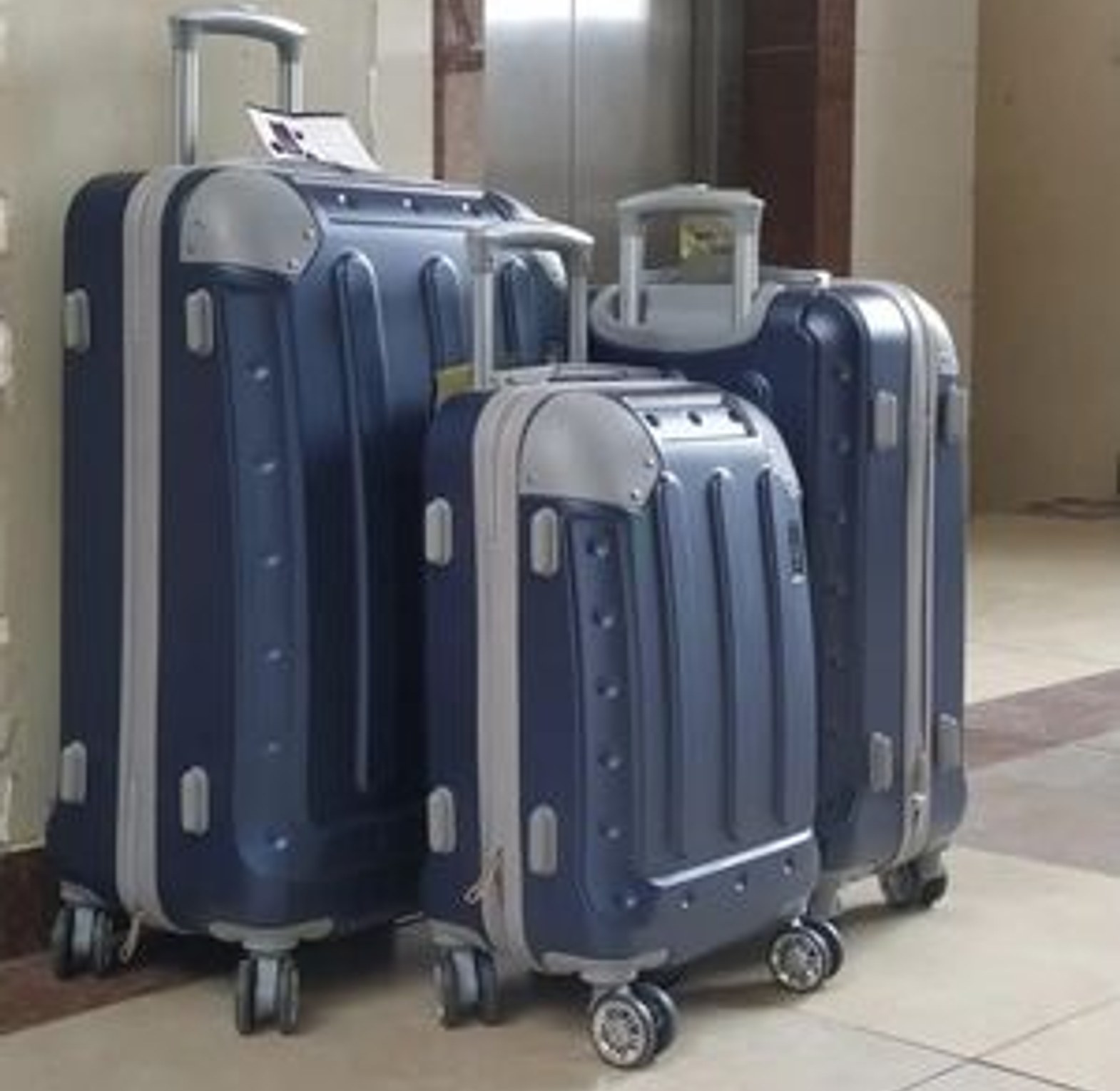 3 IN 1 fiber Luxurious  SUITCASE BRIEFCASE TRAVEL Bag size 4 image
