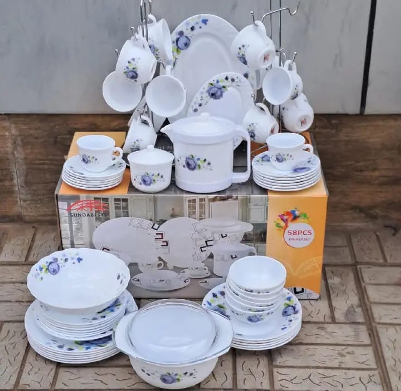58pcs Ceramic Dinner Set  Now Available Very Stylish And Affordable For Every Home image