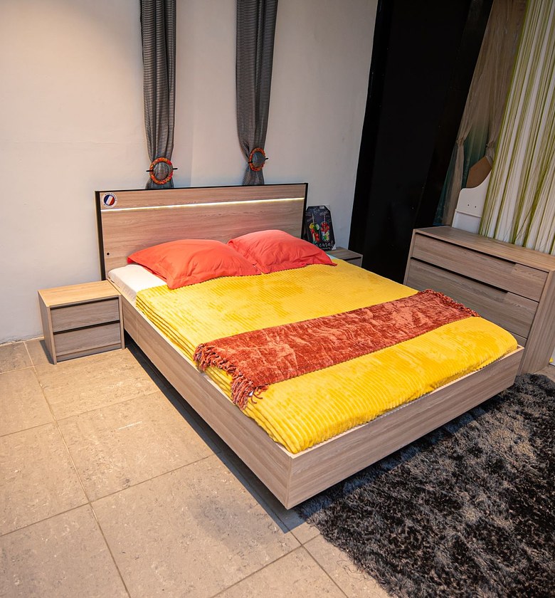 BED 160 X 200 BED 2 BEDSIDE CHEST OF DRAWERS image