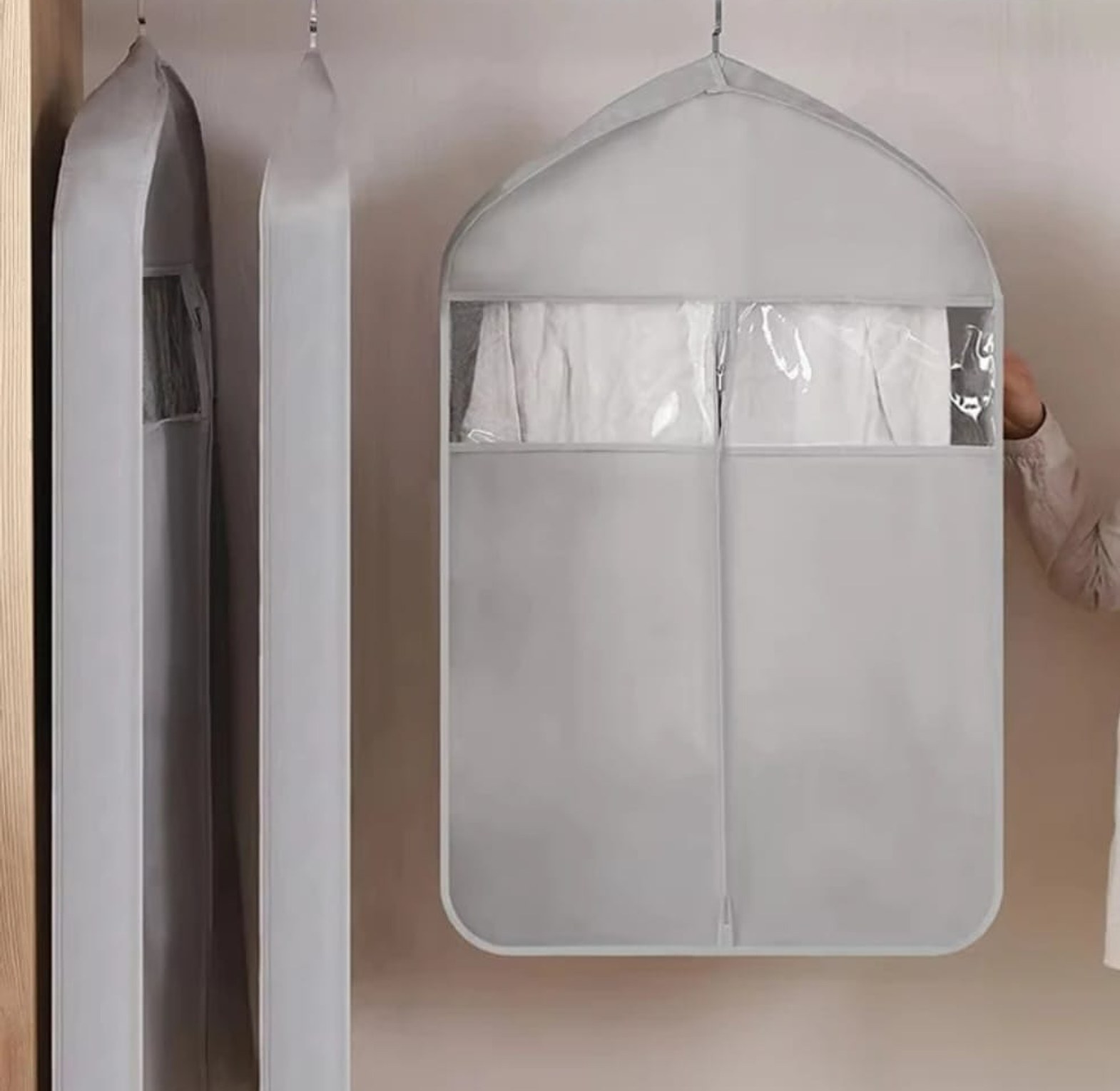 Non-Woven Dustproof Garment Storage Bag image