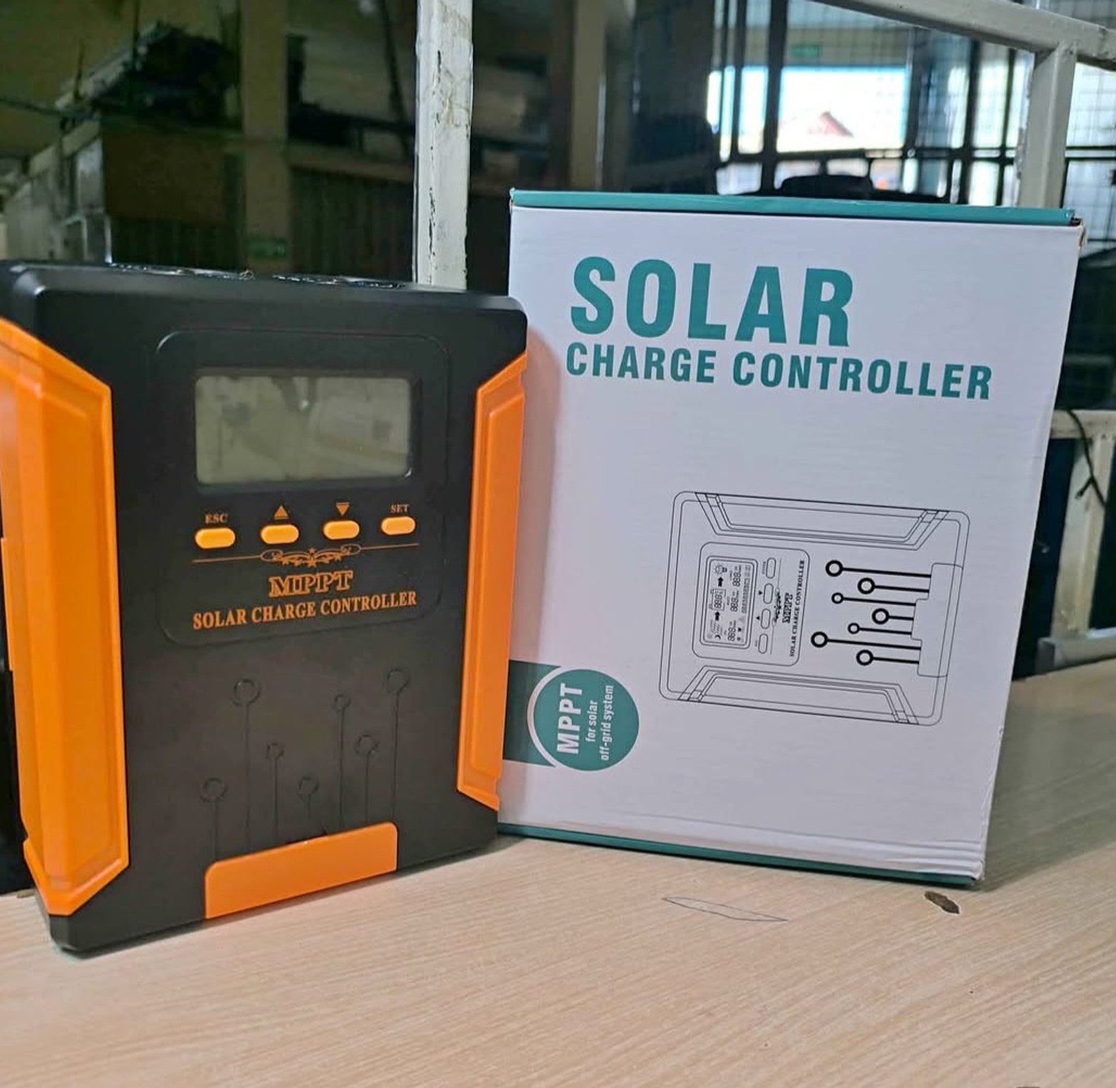 Mppt charge controller image