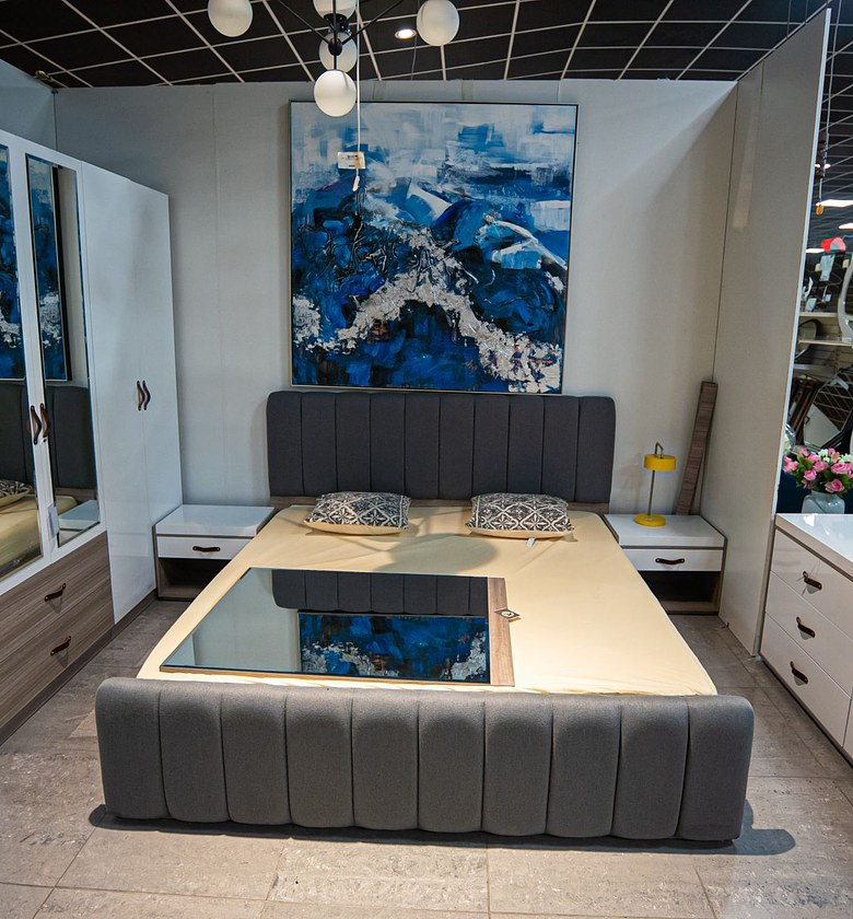 BED 180X200 CM WITH BASE  image