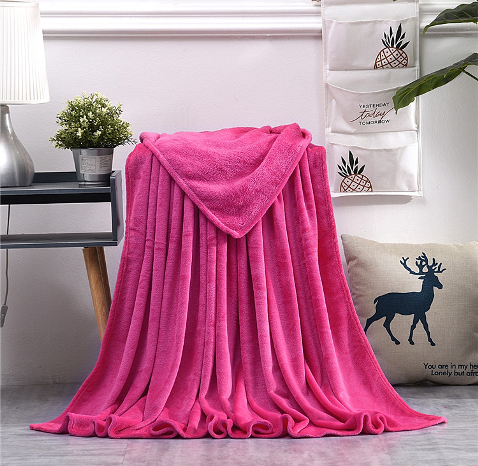 Various Color Comfortable Home Soft Flannel/Fleece Blankets image
