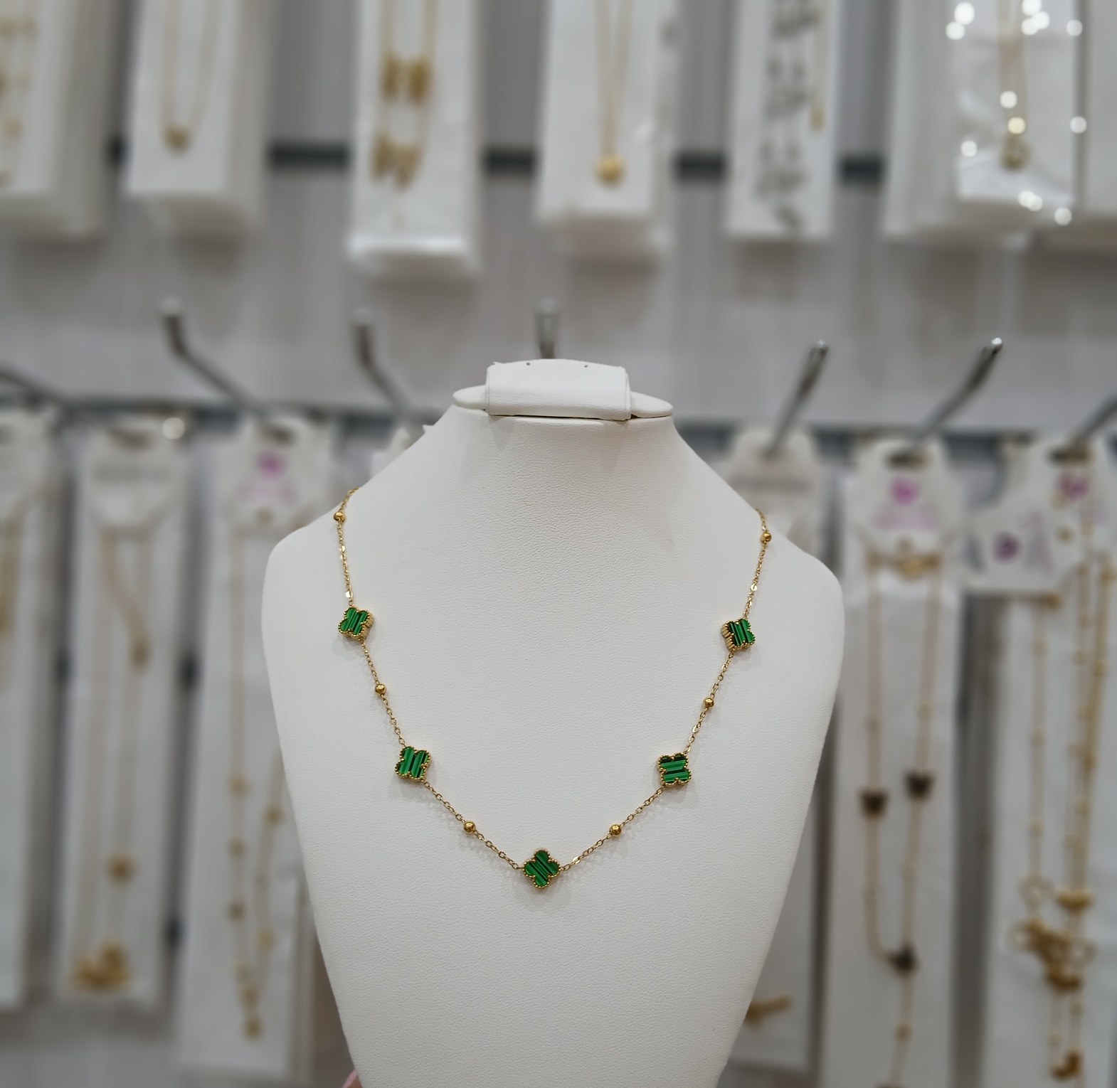 Necklace 005 image