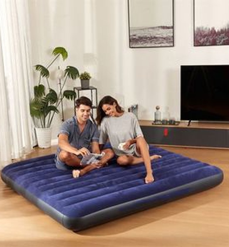 Intex Classic 4 X 6 Airbed Inflatable Mattress With Free Pump image