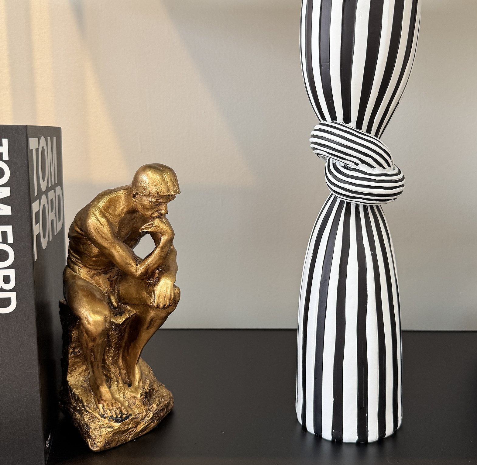 Monochrome candle holder image