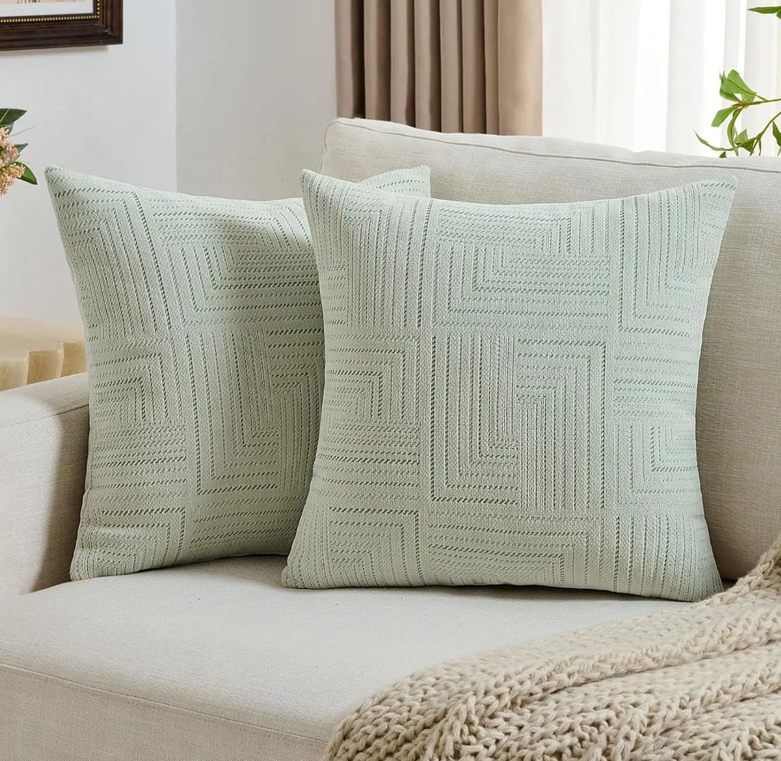 Luxury Chenille Jacquard Cushion Cover image