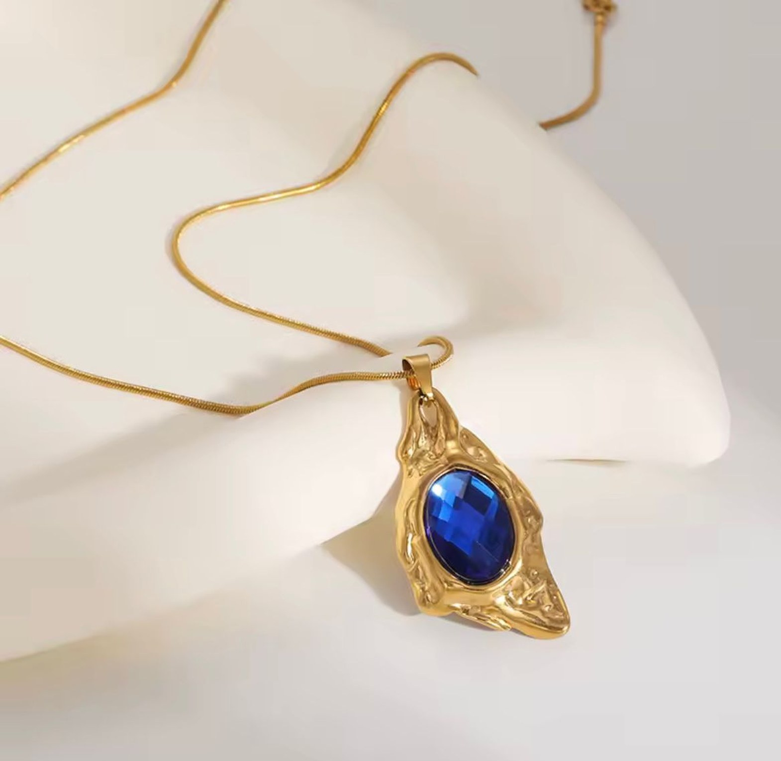 Royal Sapphire Artisan Jewelry Set image