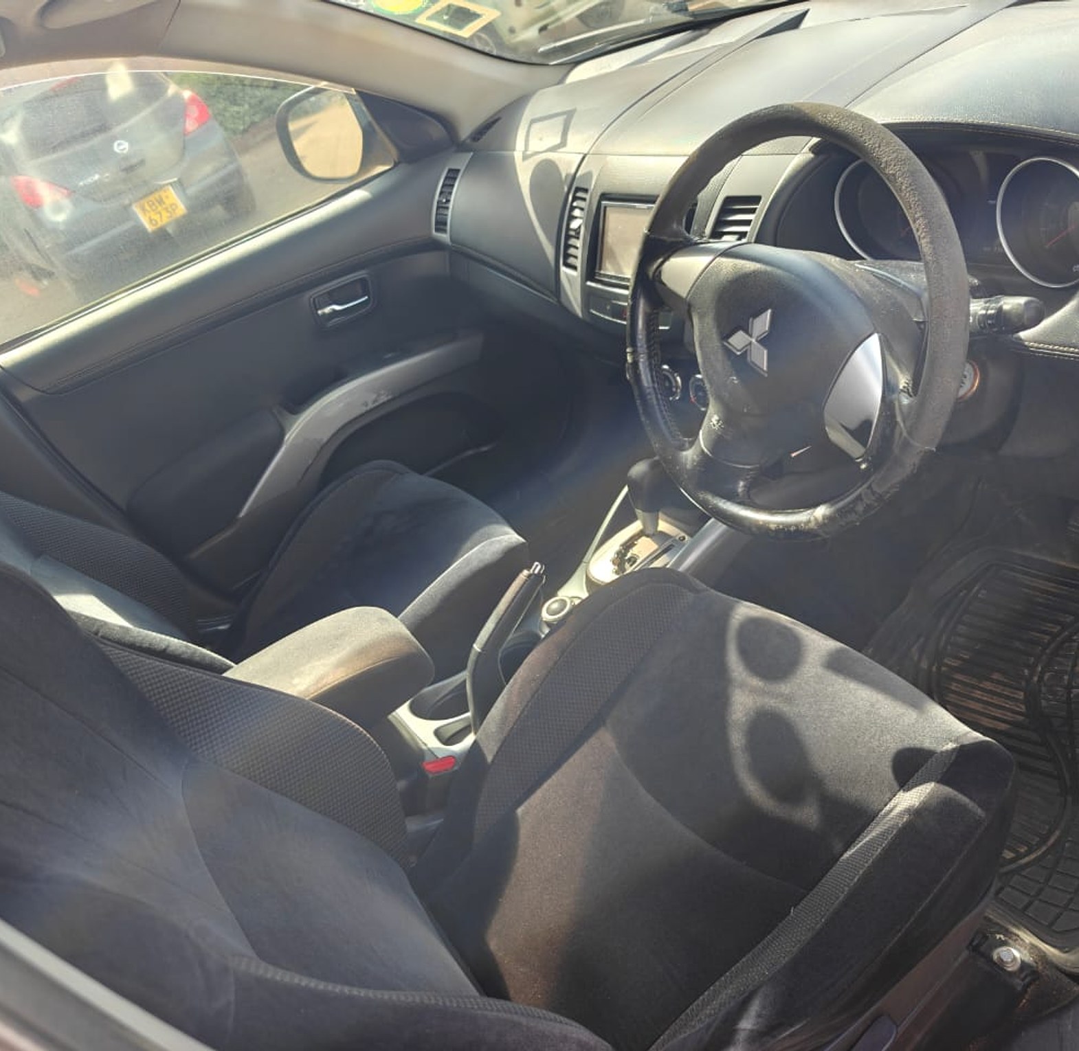Mitsubishi Outlander KCQ, YOM 2011 Model, Automatic, Rating 2400cc 4wd, Optional With Alloys New Tyres and Fresh Paint image