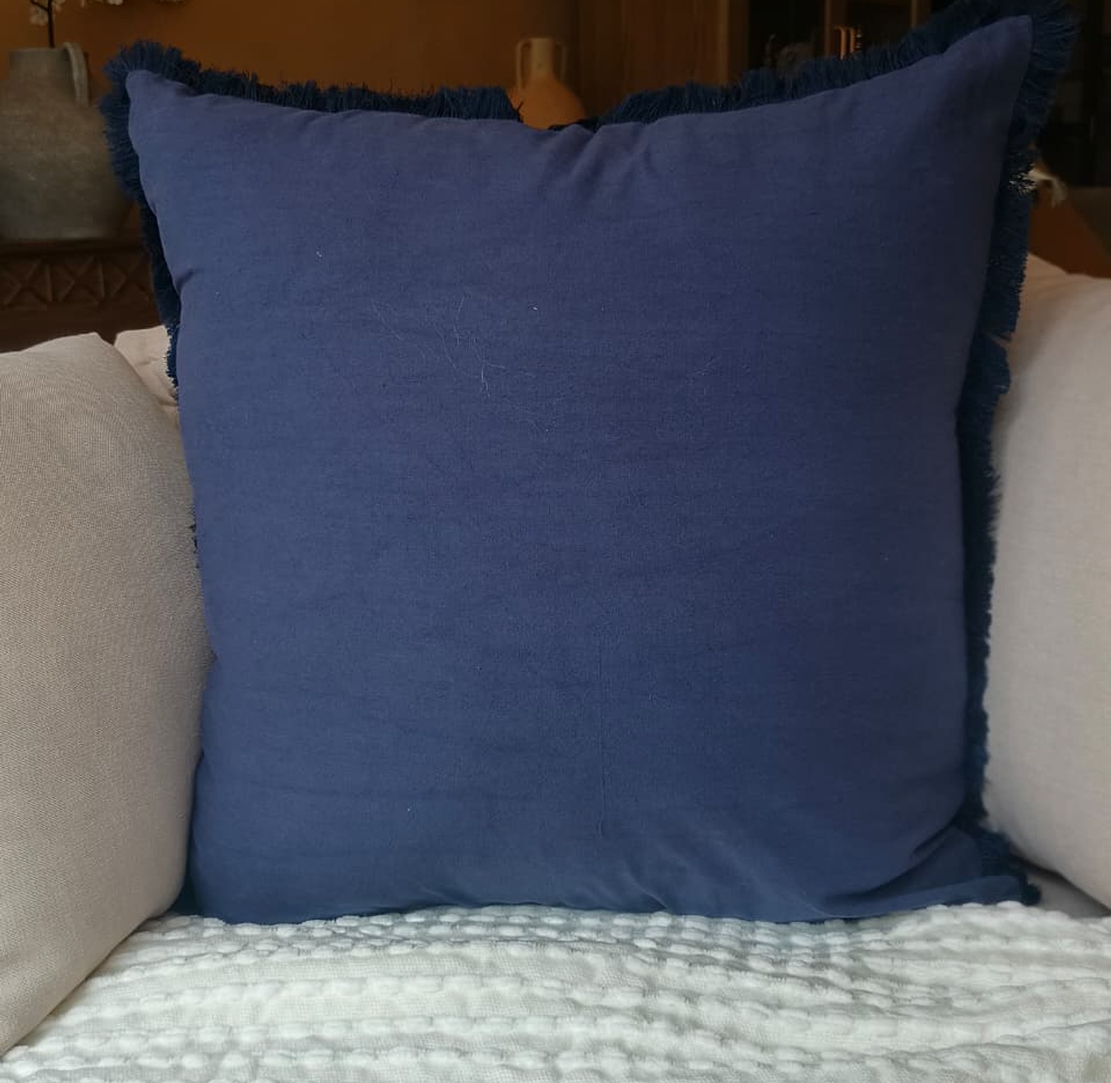Linen ruffle pillows 60*60 image
