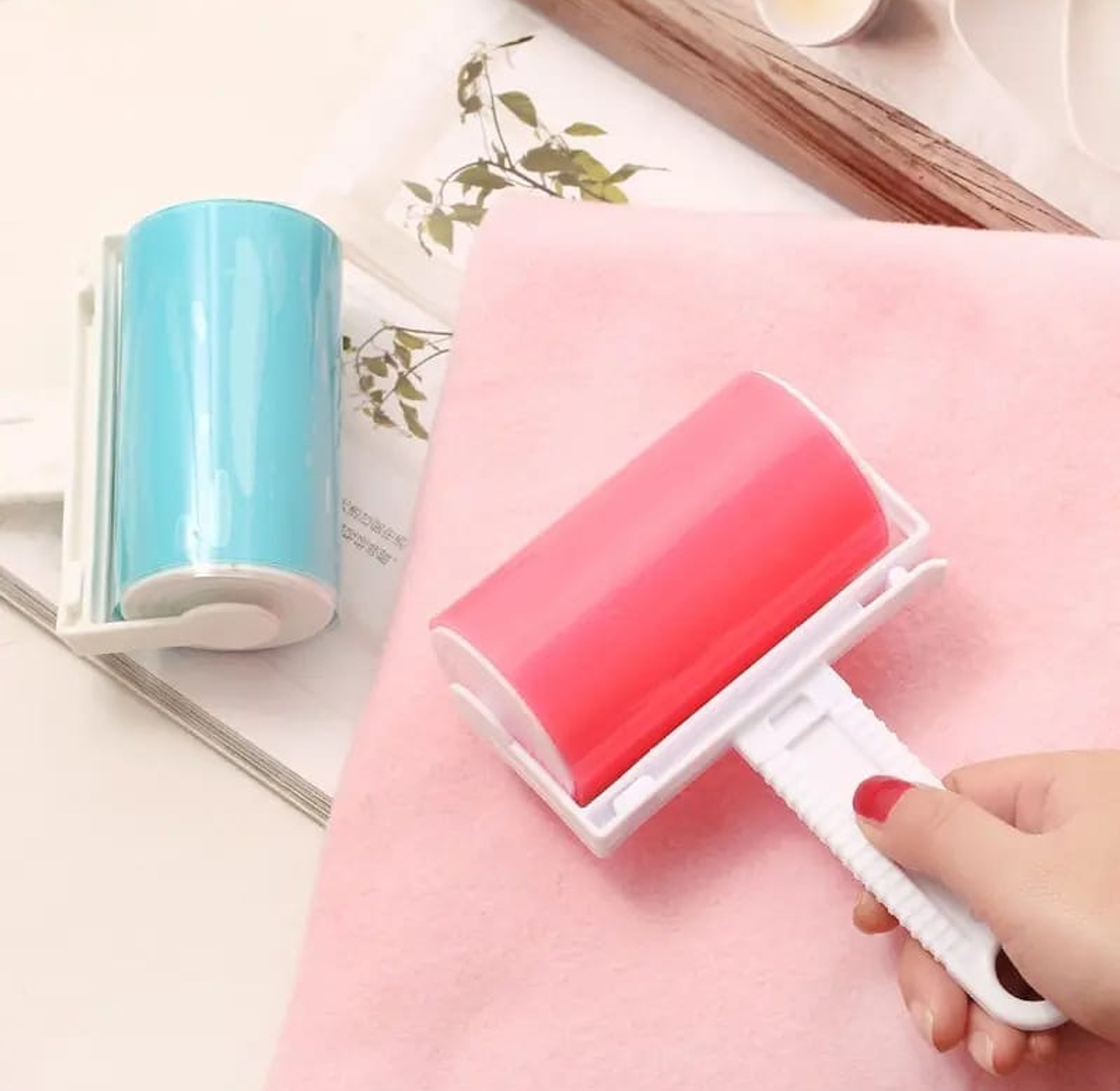 Reusable Lint Remover image
