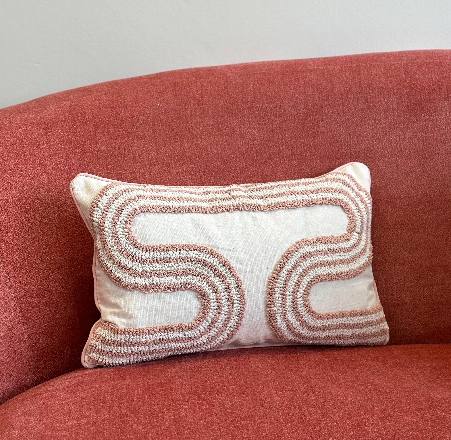 Luxe boho tufted cushion cover in dusty pink🌸 image