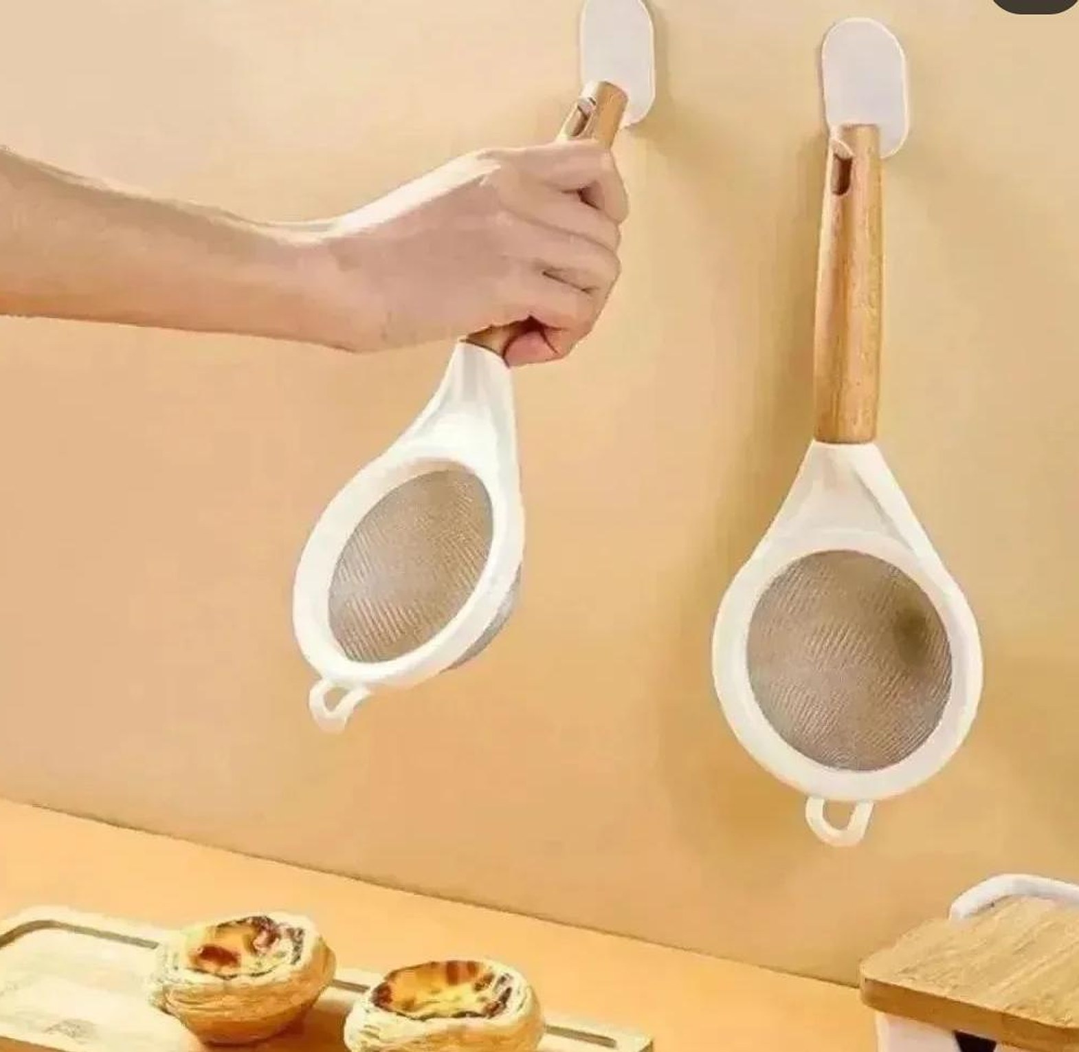 Wooden handle stainless steel fine mesh sieve/strainer image