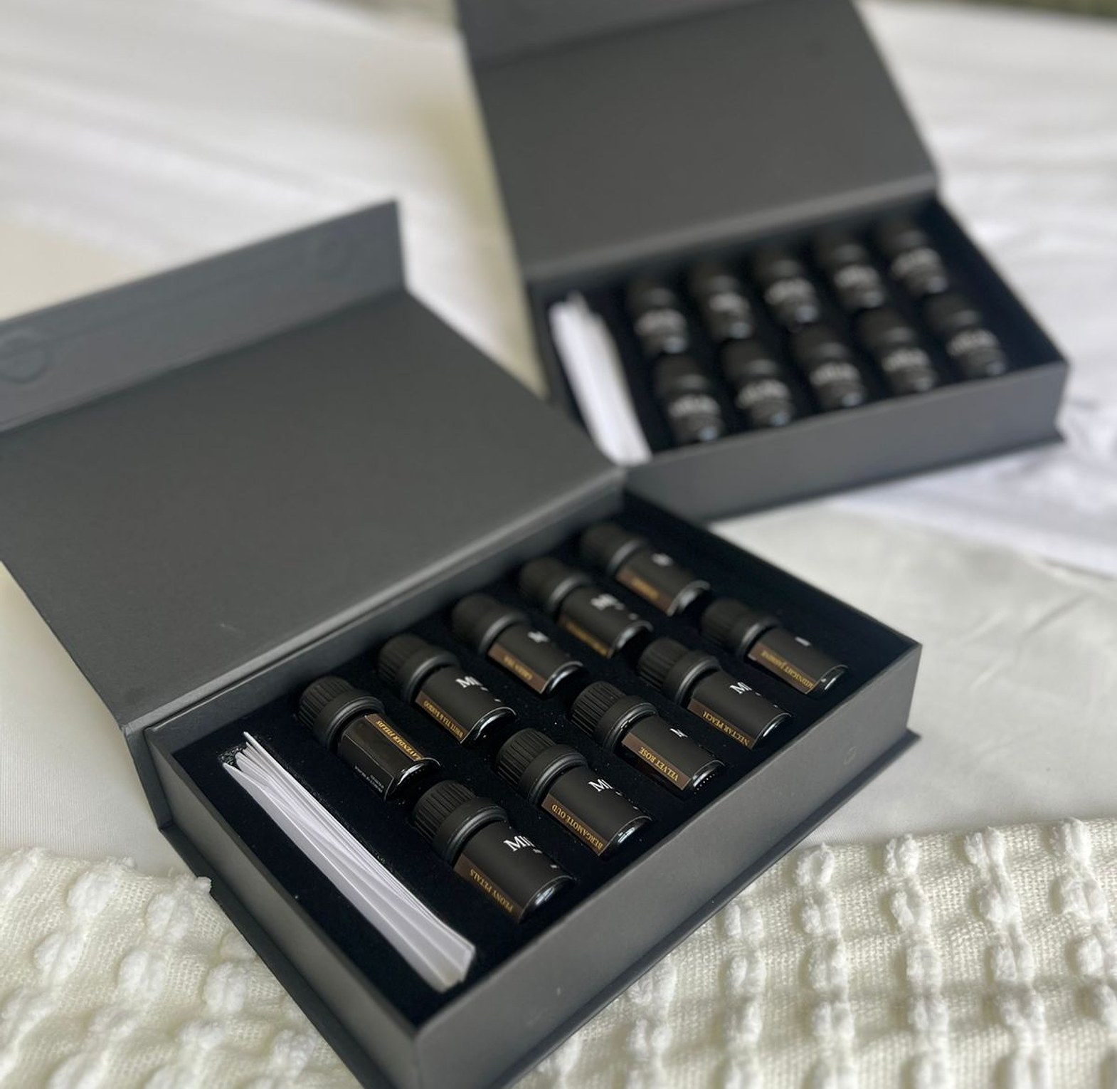Set of ten aroma oils image