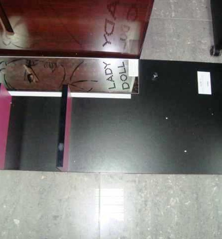 DRESSERS + MIRROR 50X136X image