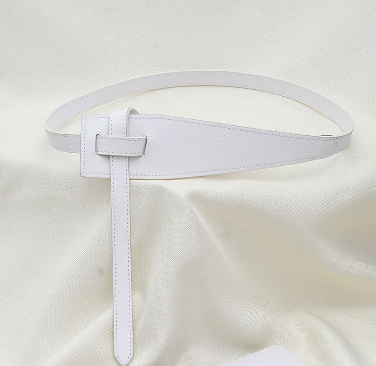Adjustable Knot Leather Belt image