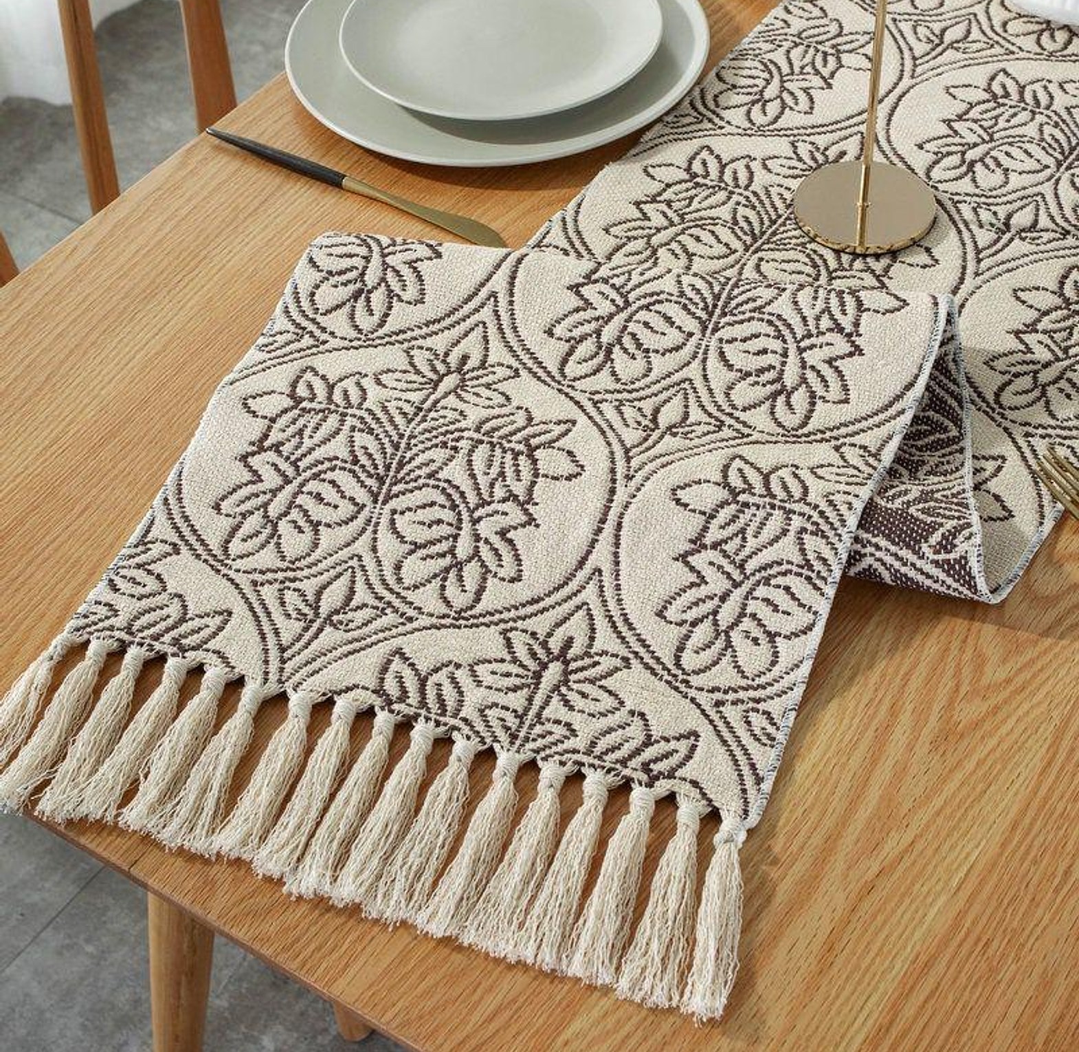 Premium Table Runner  image
