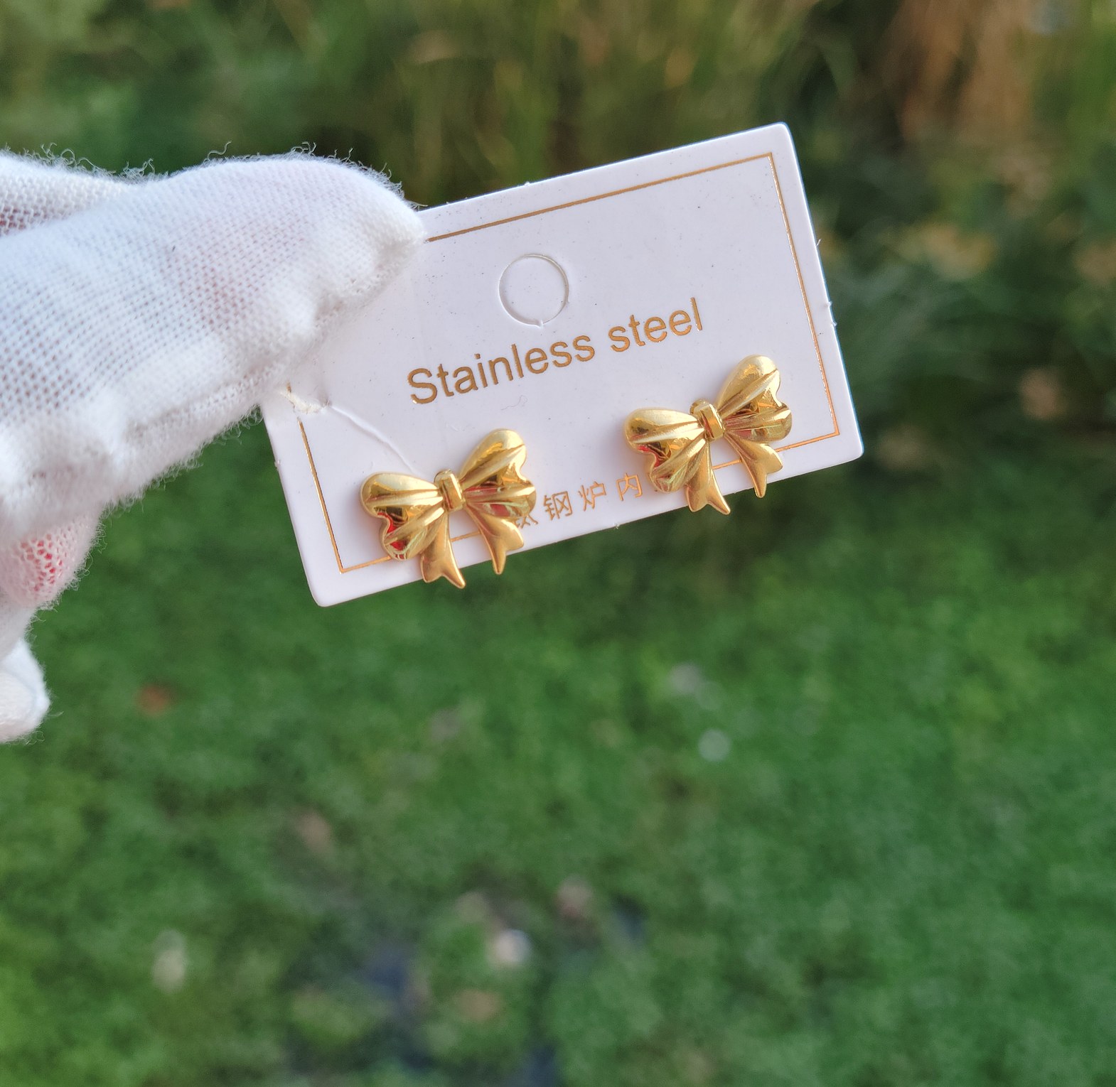 Bow earrings  image