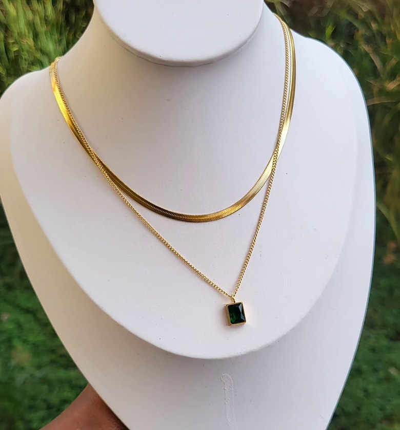 Emerald stone snake chain double image