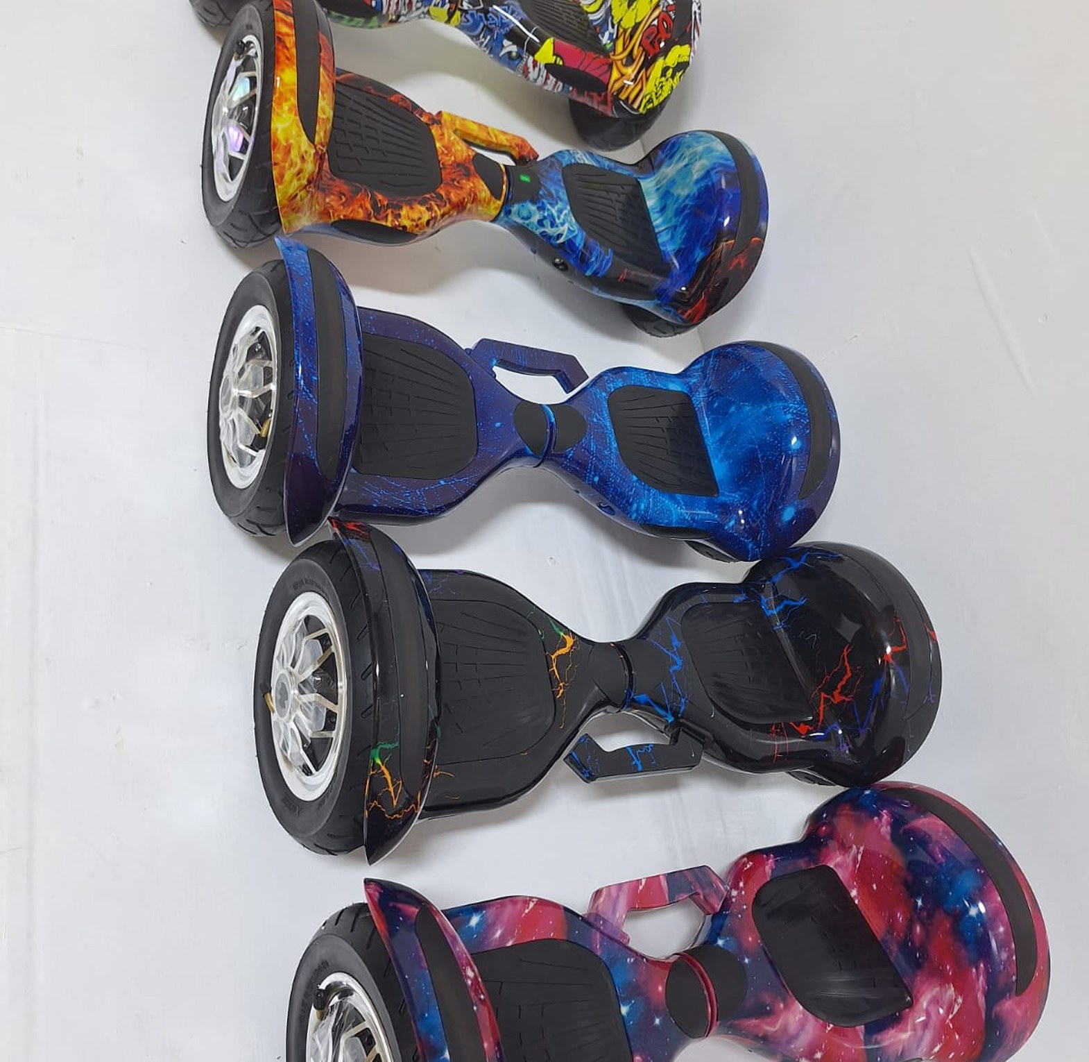 10inch Hoverboard with bluetooth. image