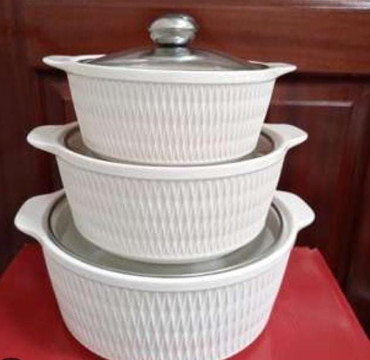 3 PCS CERAMIC SOUP BOWLS/POTS. High quality 3in1 ceramic Soup Pots ,Capacity: 3Litres,2Litres& 1litre White color image