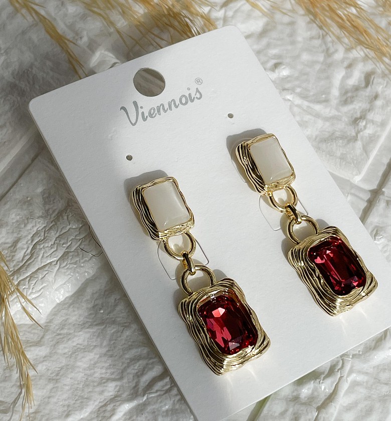 Earrings 011 image